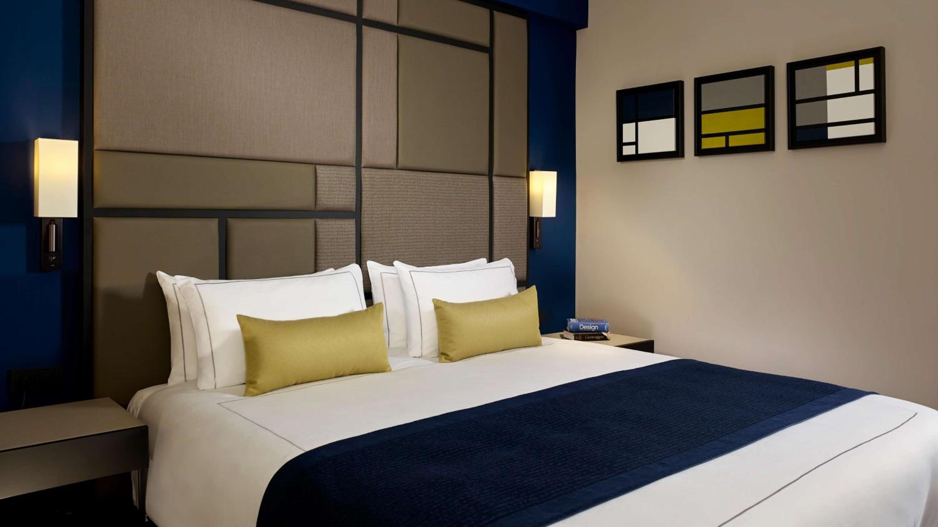 Executive King Room - Photo 2
