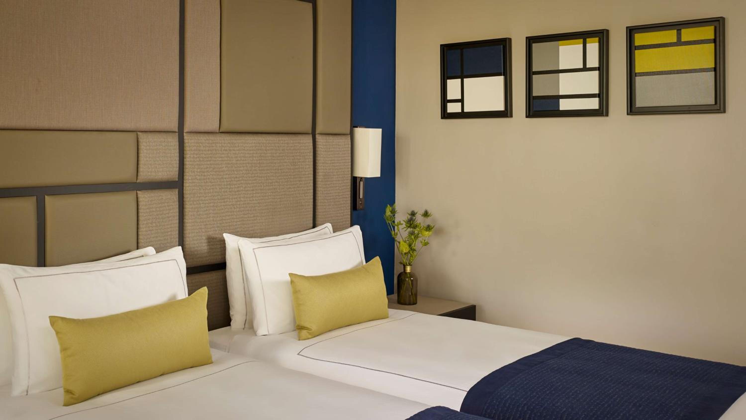 Executive Twin Room - Photo 5