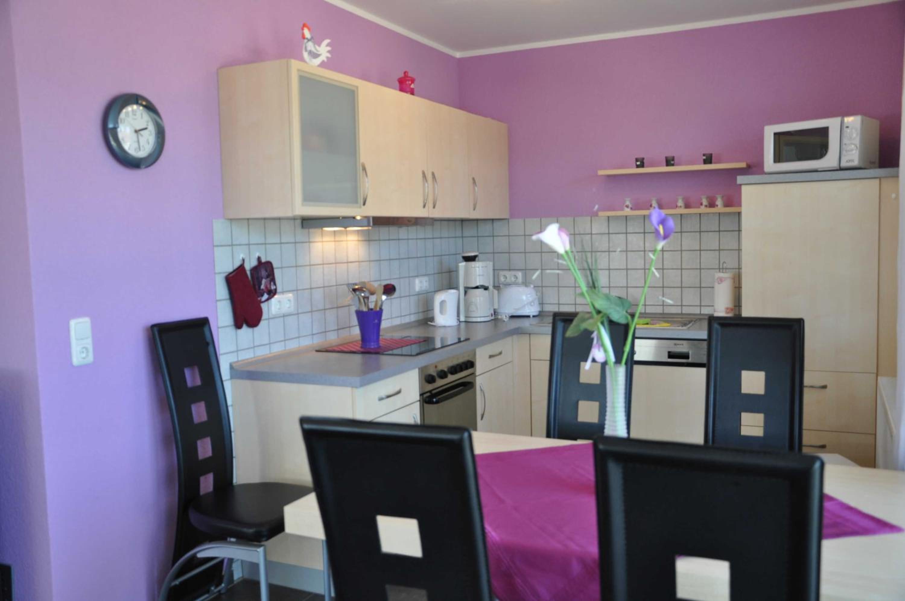 Two-Bedroom Apartment with Balcony and Terrace photo 3
