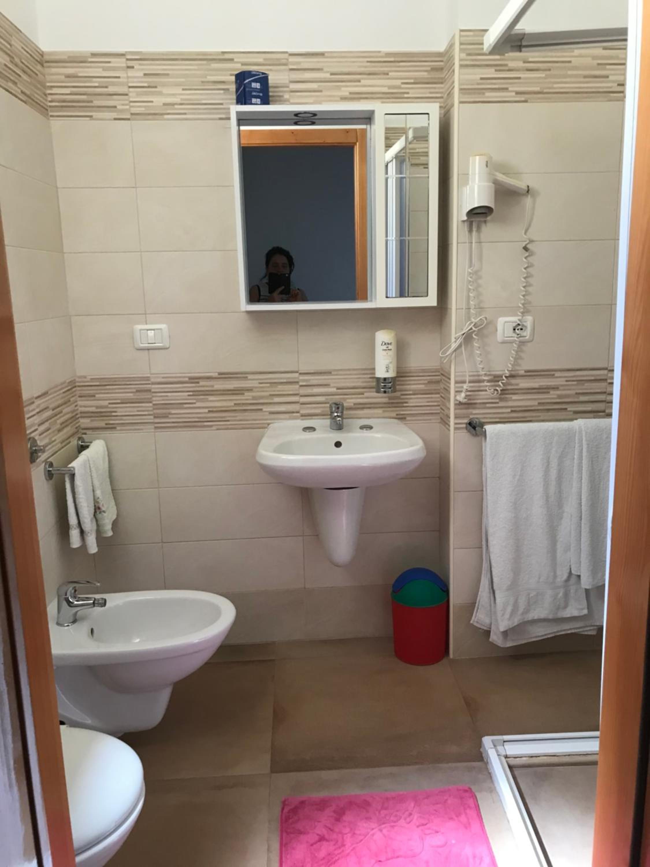 Standard Double Room - Photo 38