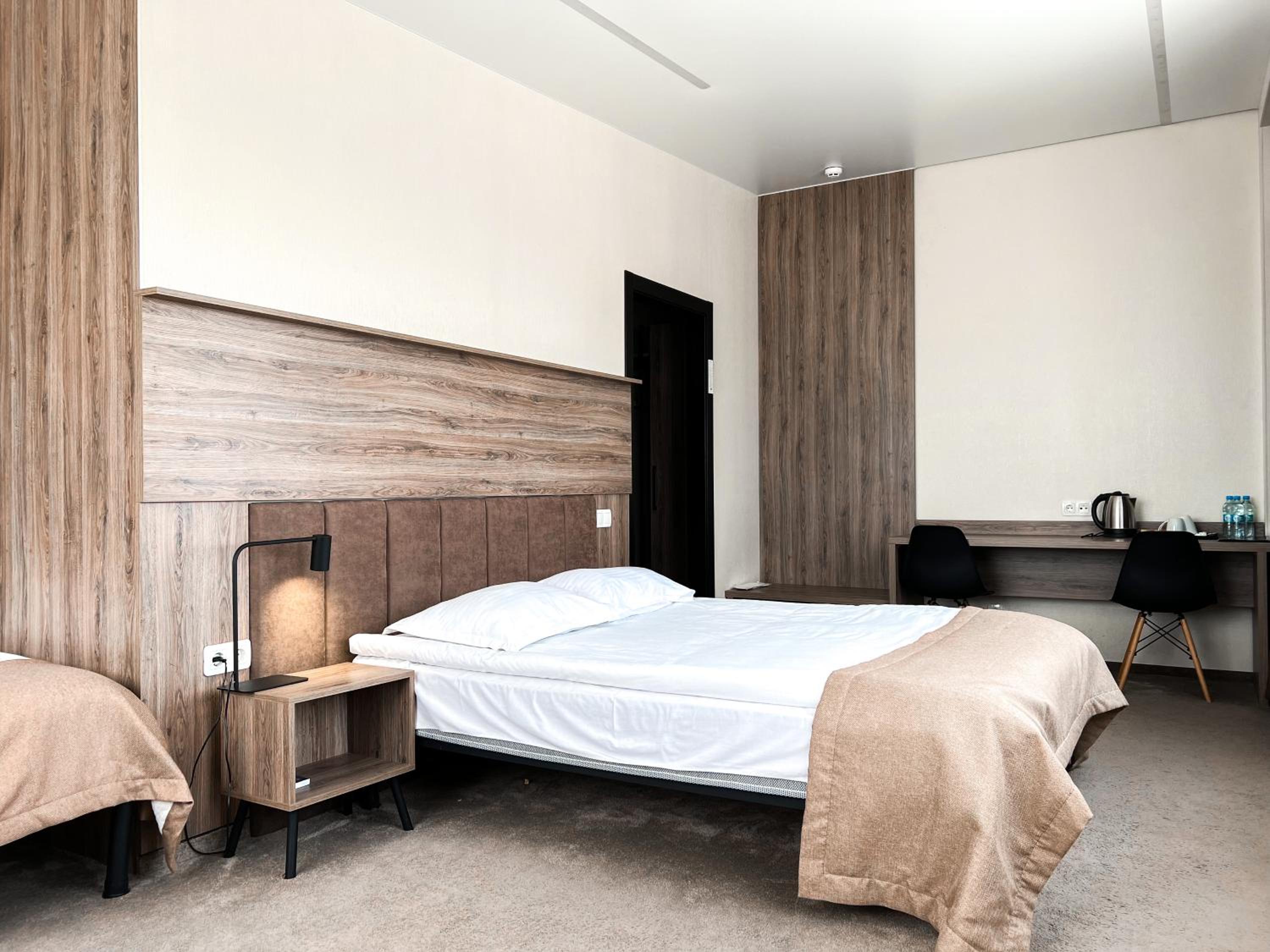 Basic Triple Room