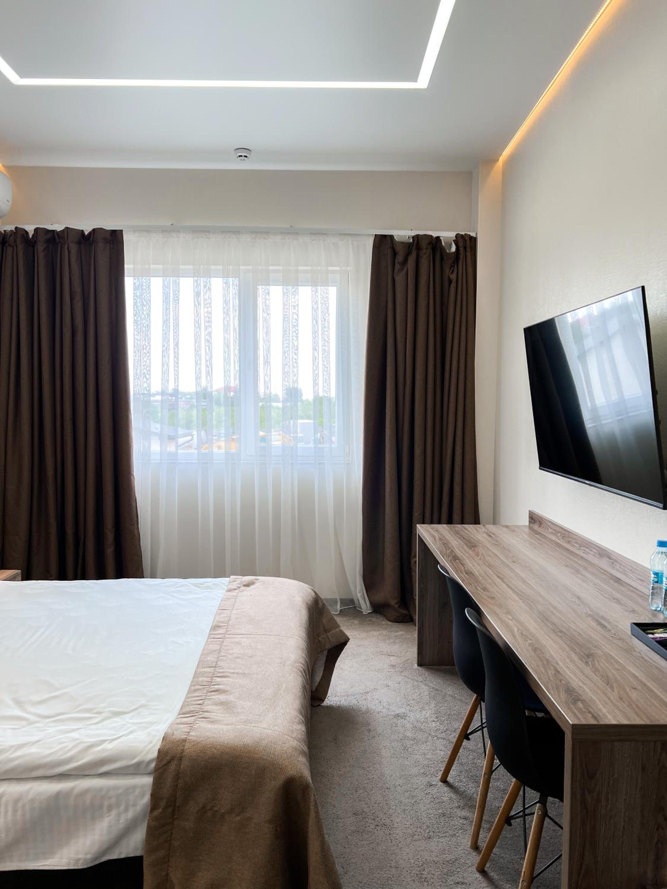 Standard Double Room photo 3