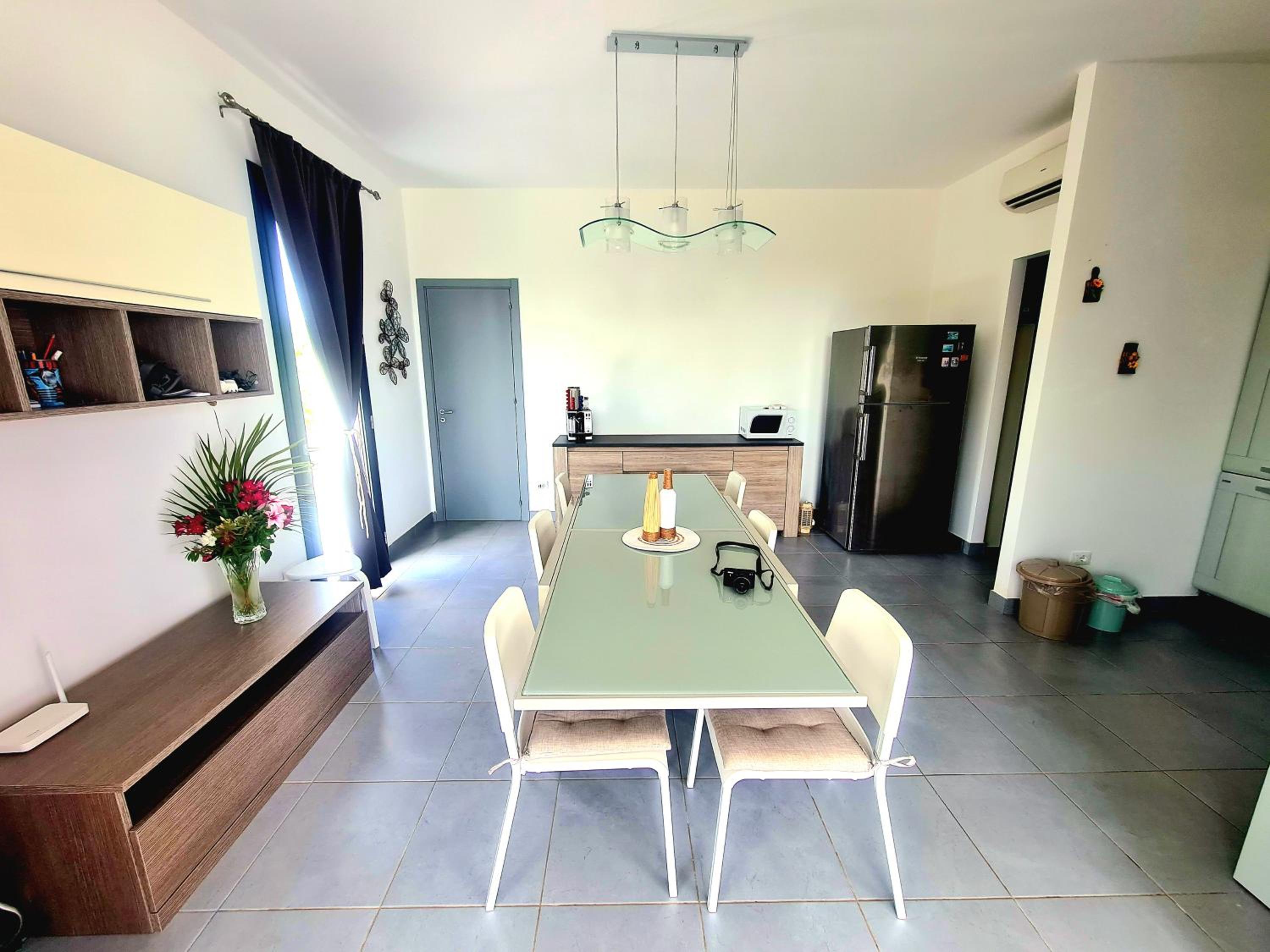 Three-Bedroom Villa photo 2