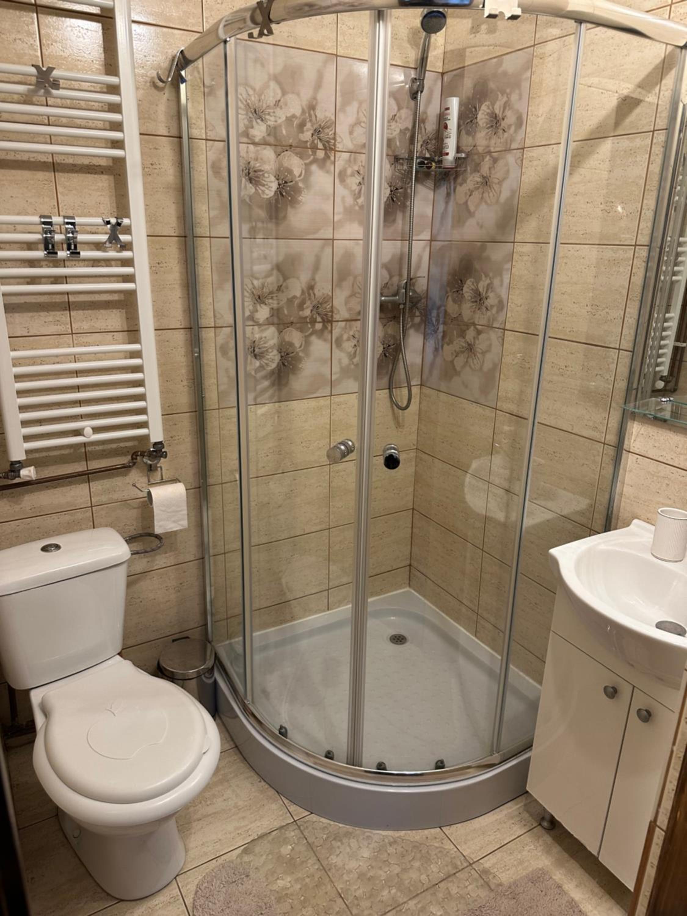 Two-Bedroom House - Photo 6