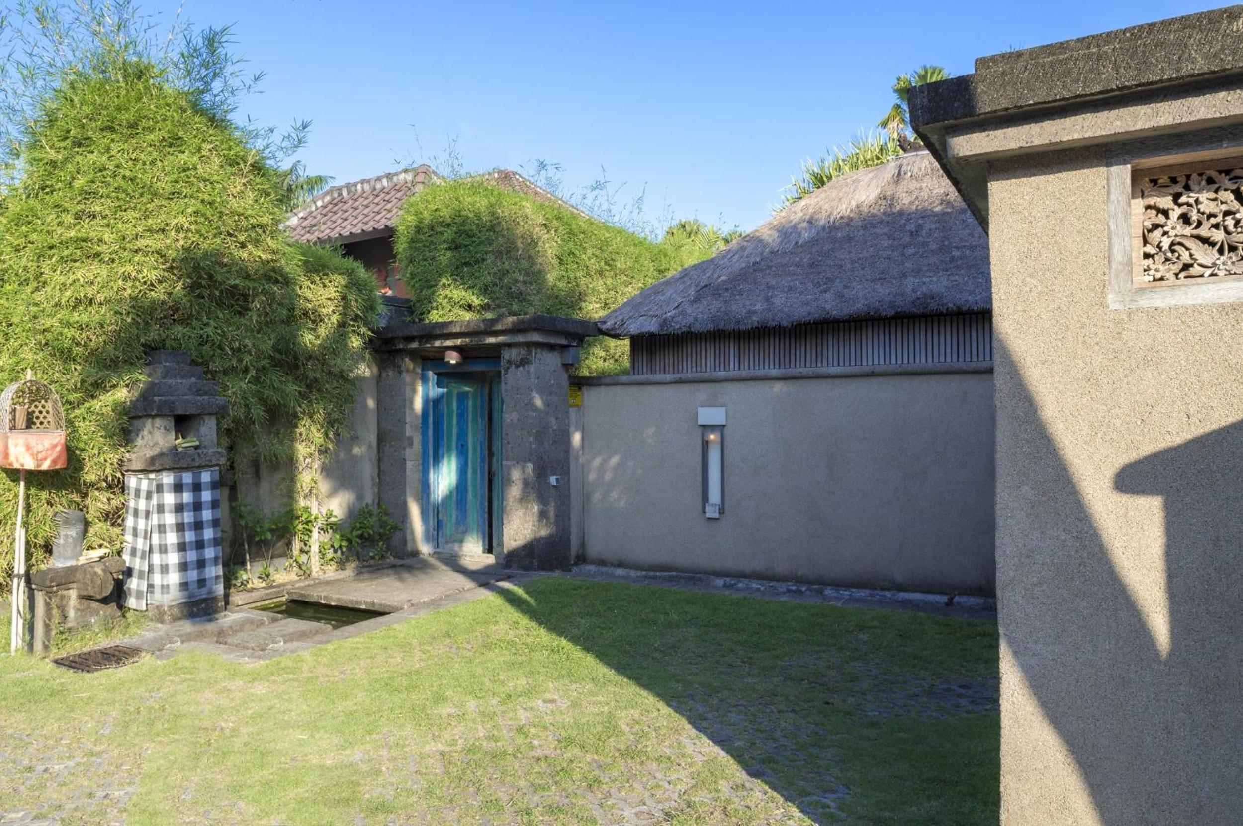 Villa Tirta Naga-Two-Bedroom Villa with Private Pool photo 3
