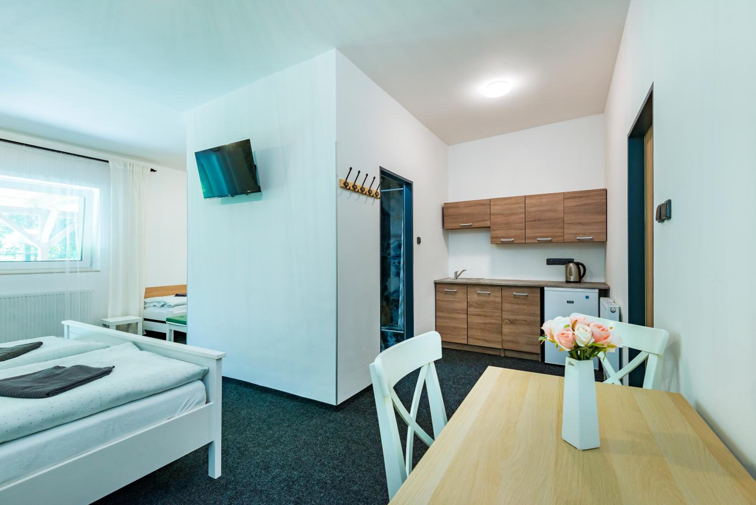 Apartment photo 1