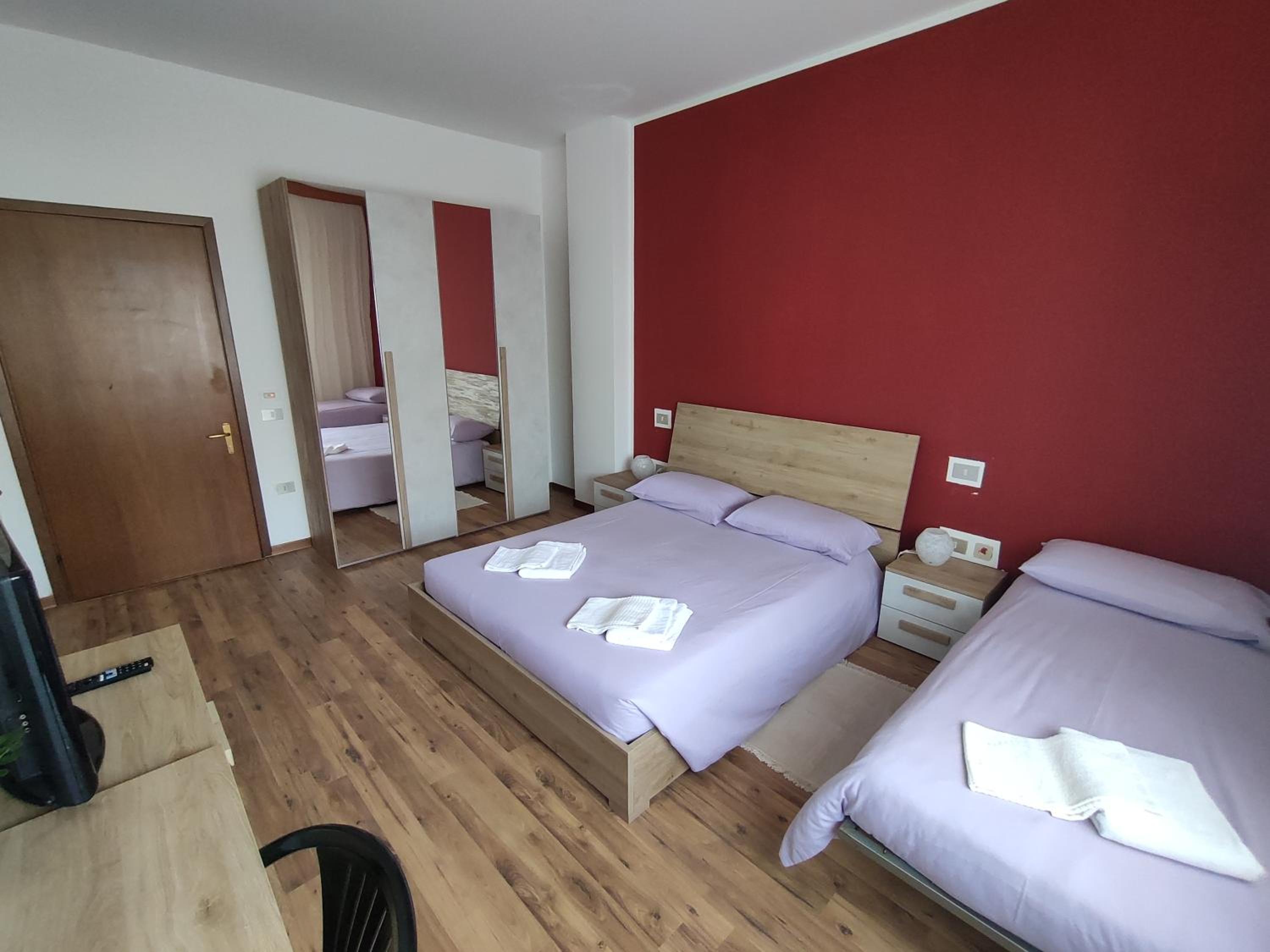 Double Room with Private Bathroom photo 1