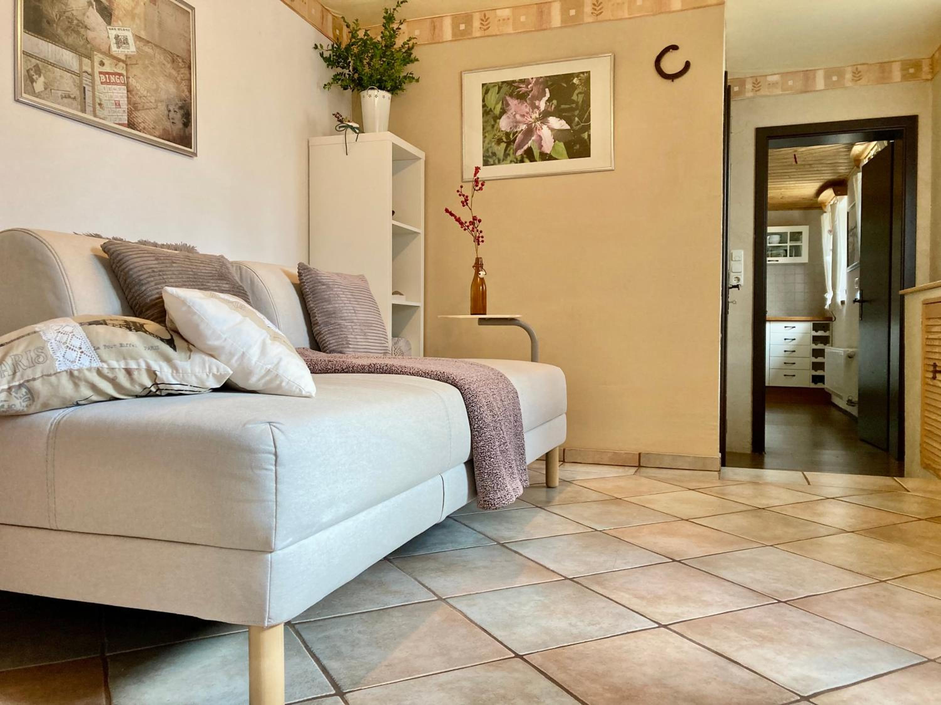 Apartment - Photo 10