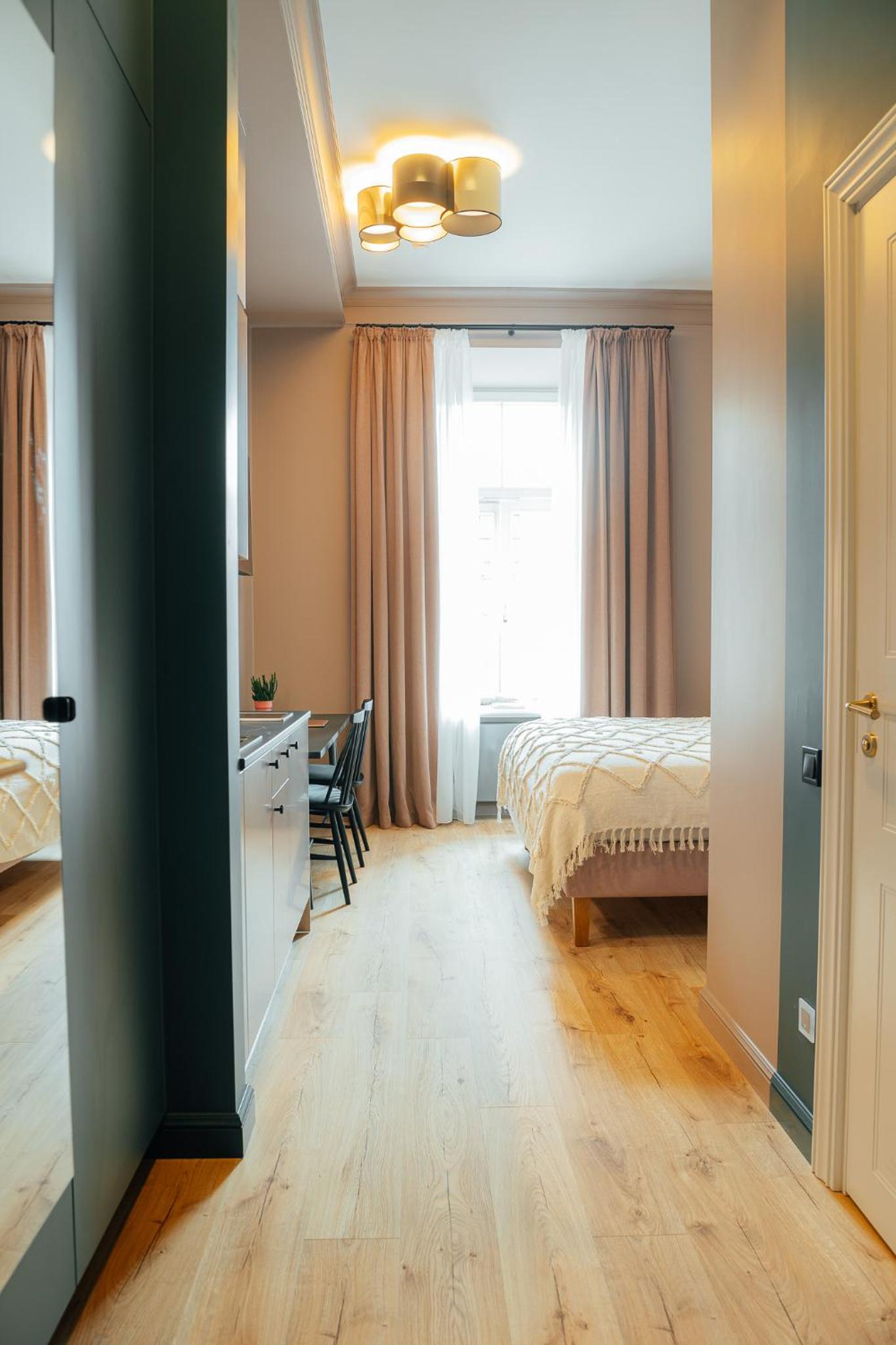 Double Room - Photo 2