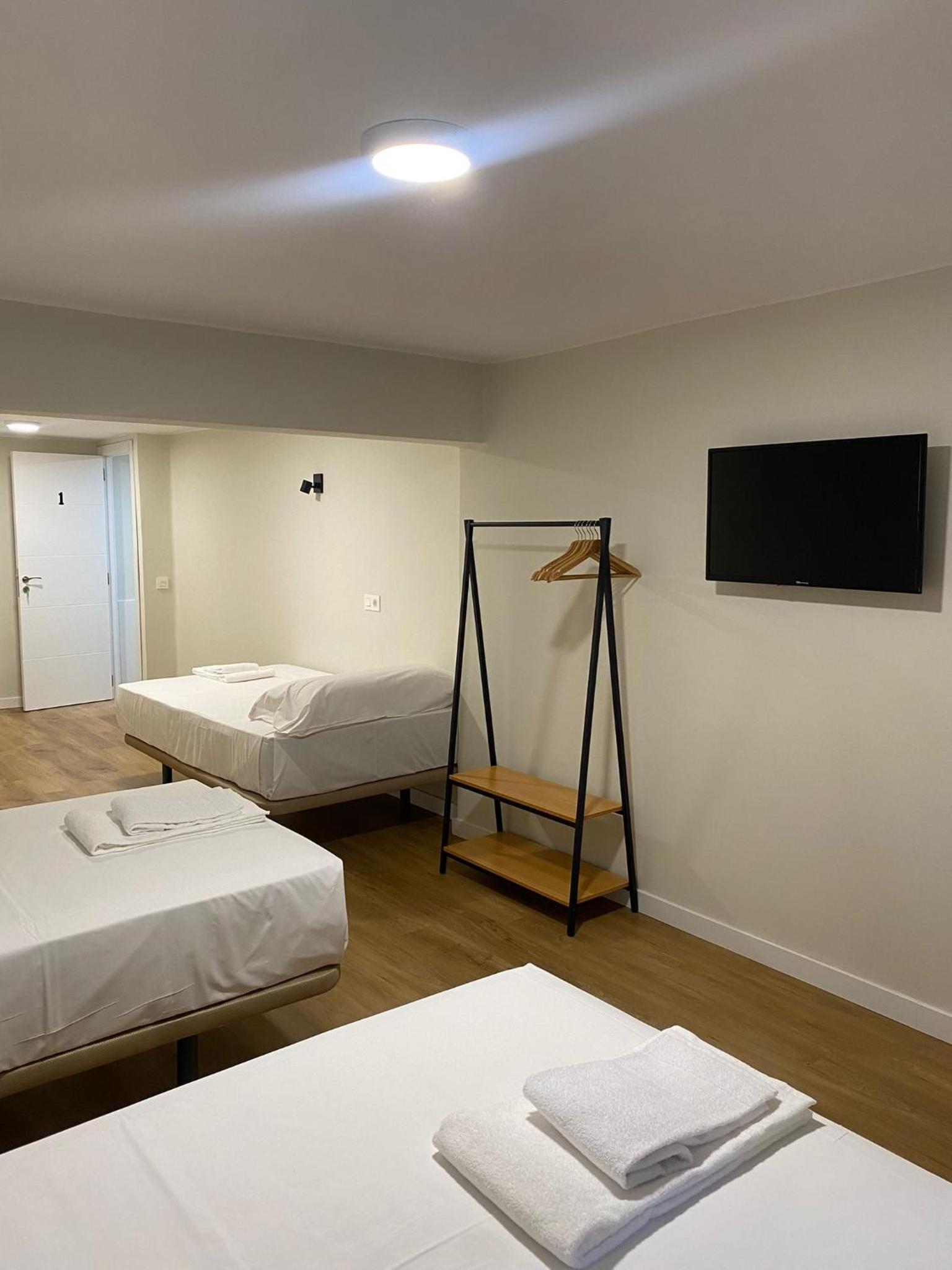 Triple Room - Photo 5