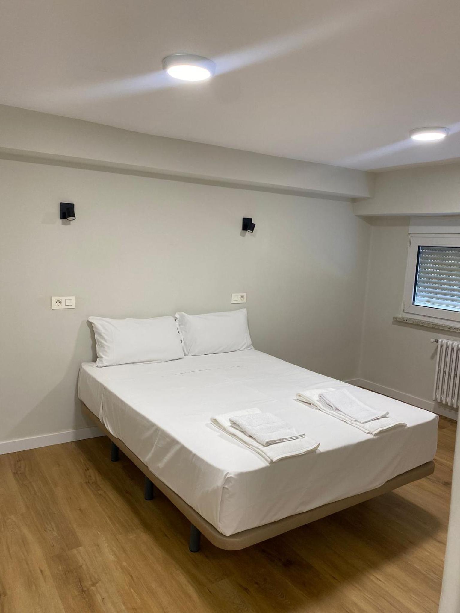 Double Room - Photo 14