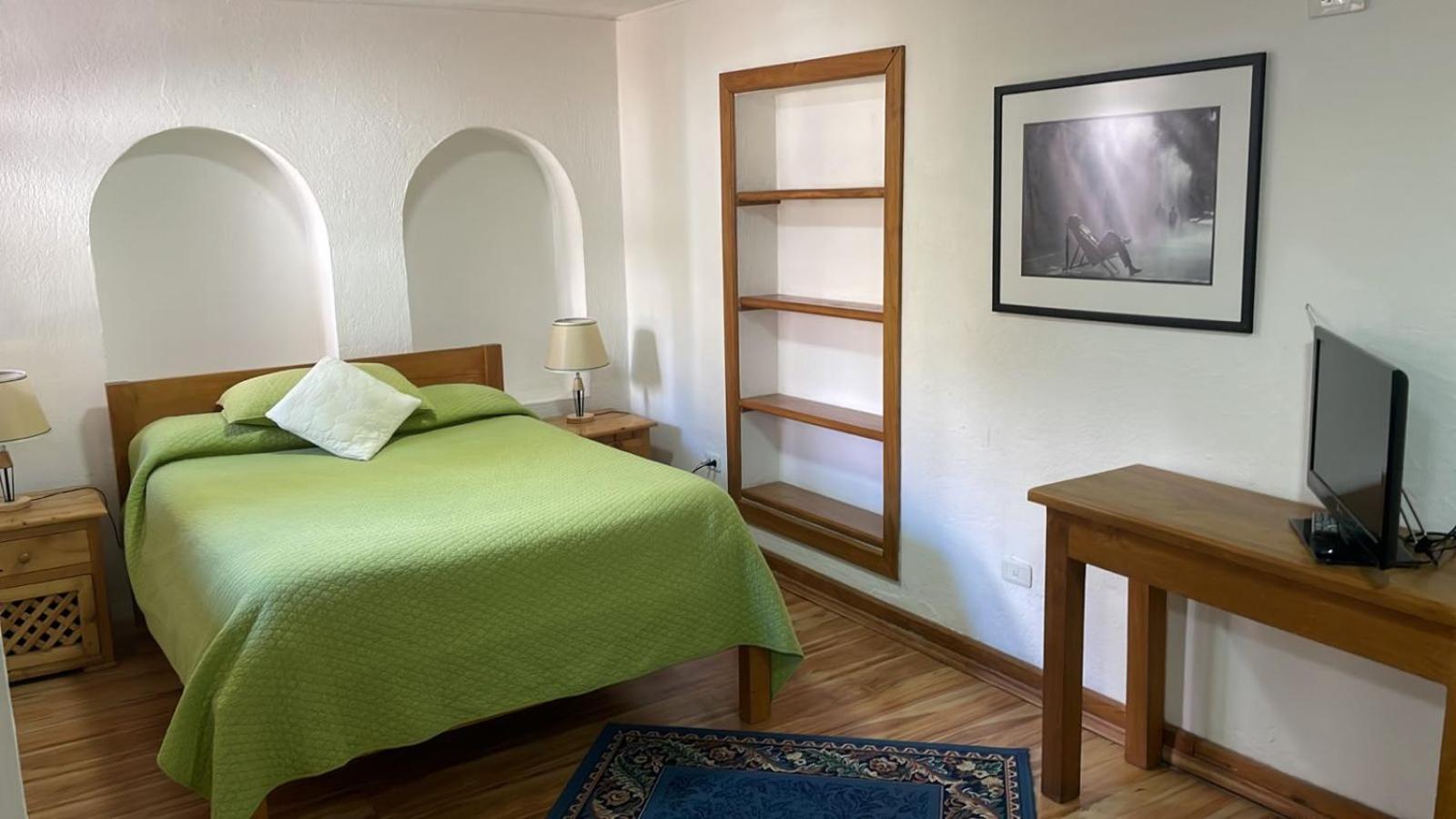 Double Room - Photo 2