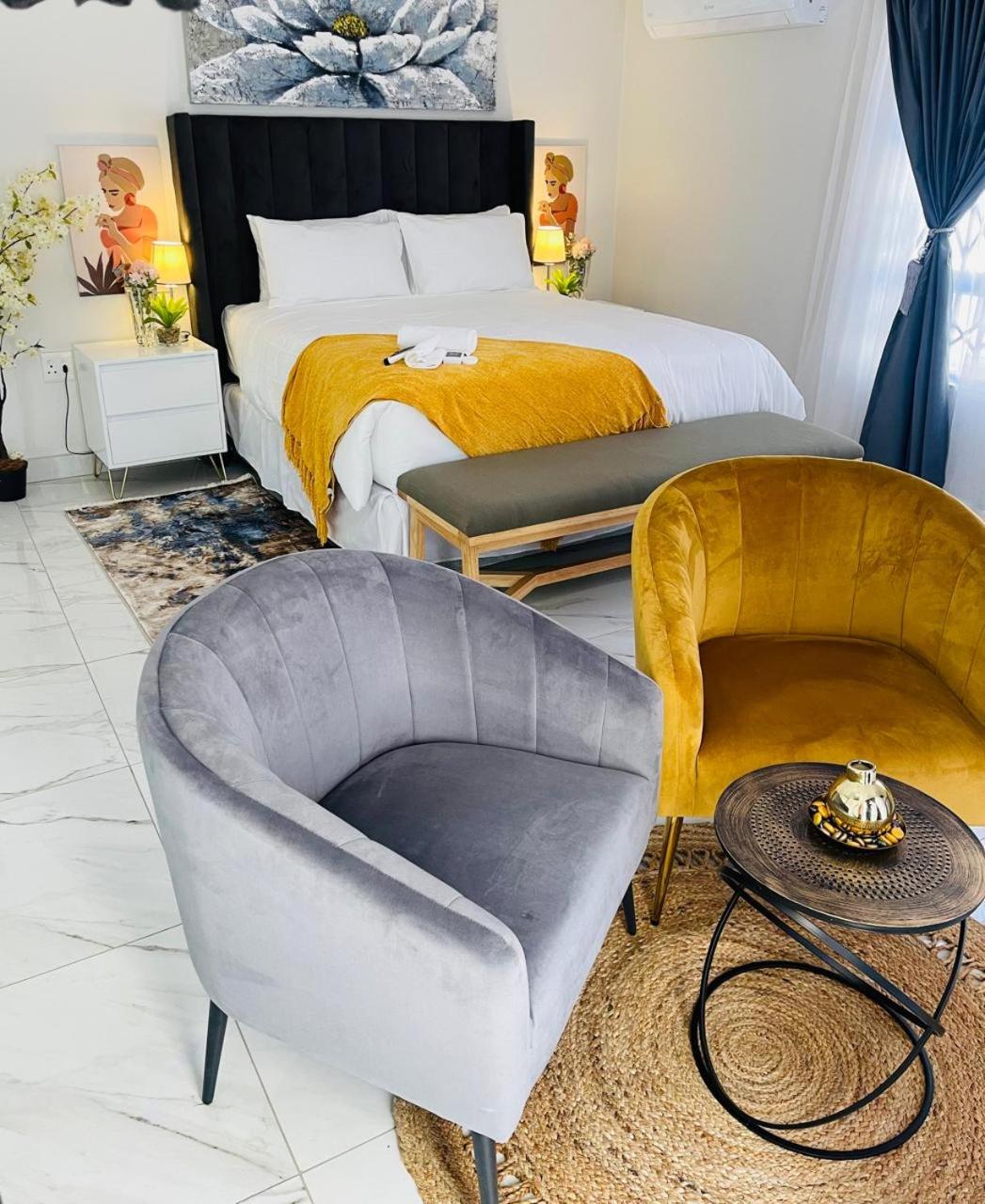 Executive Suite photo 1