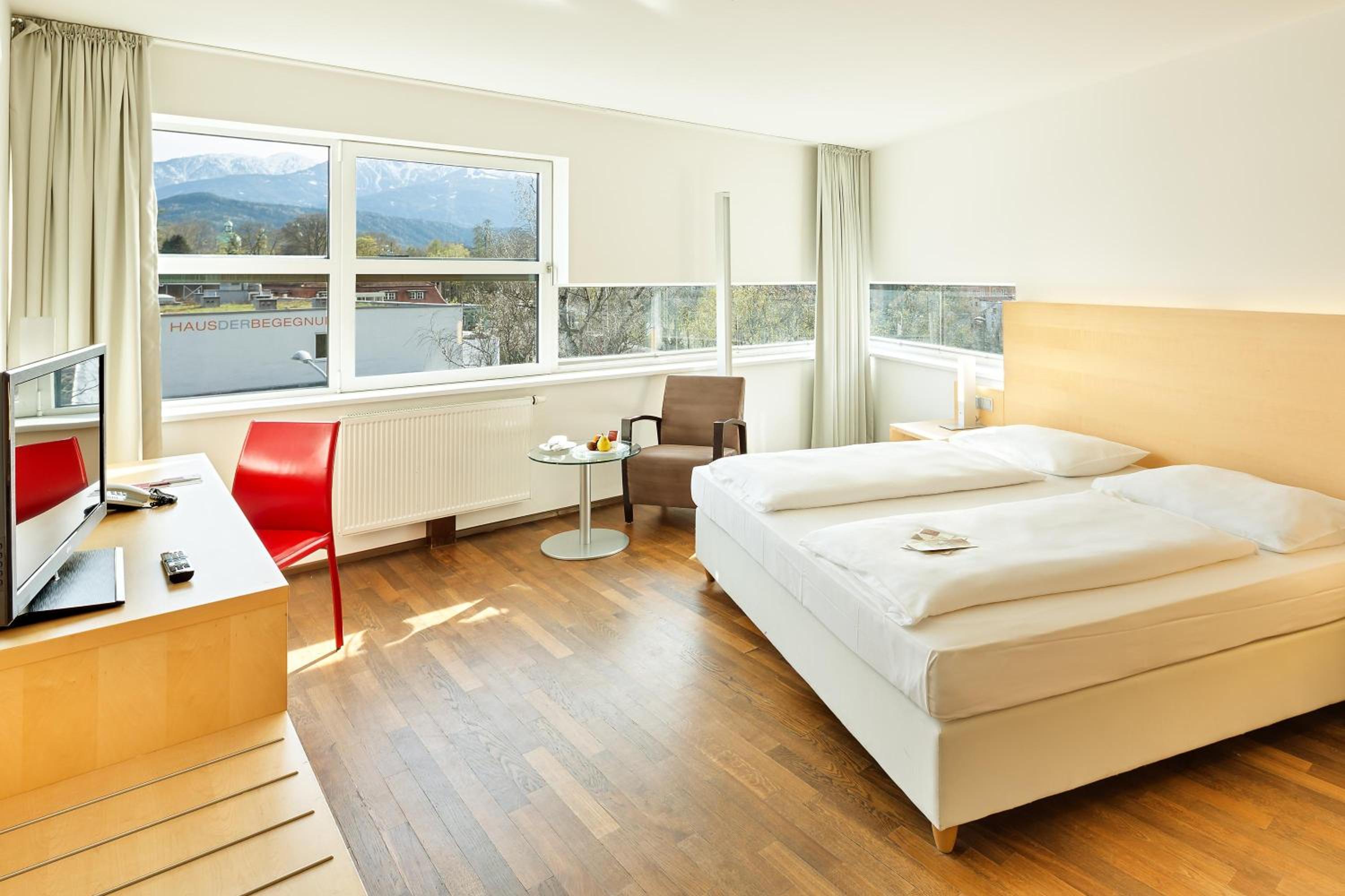 Superior Room - Photo 15