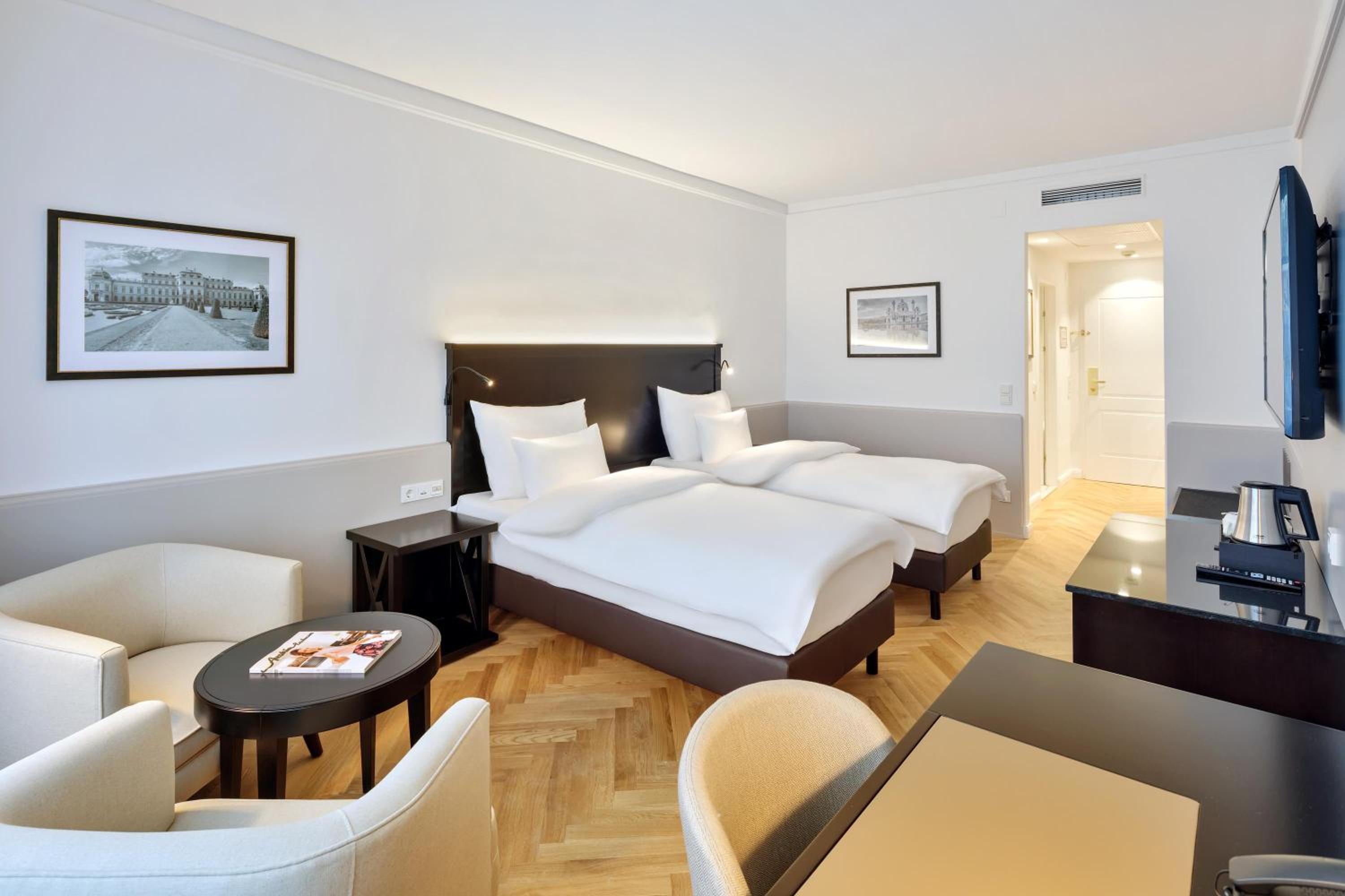 Superior Room photo 2