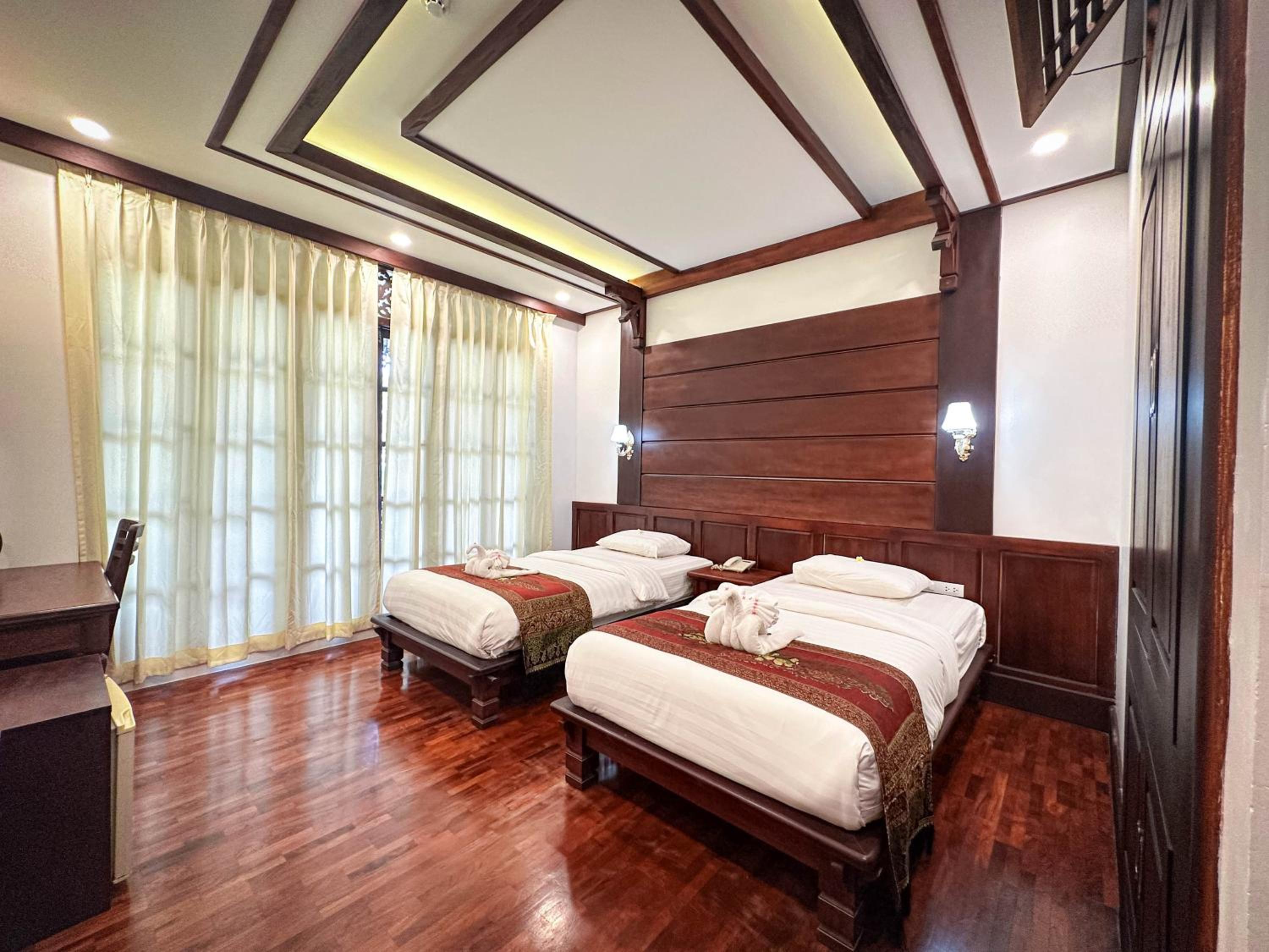 Superior Twin Room