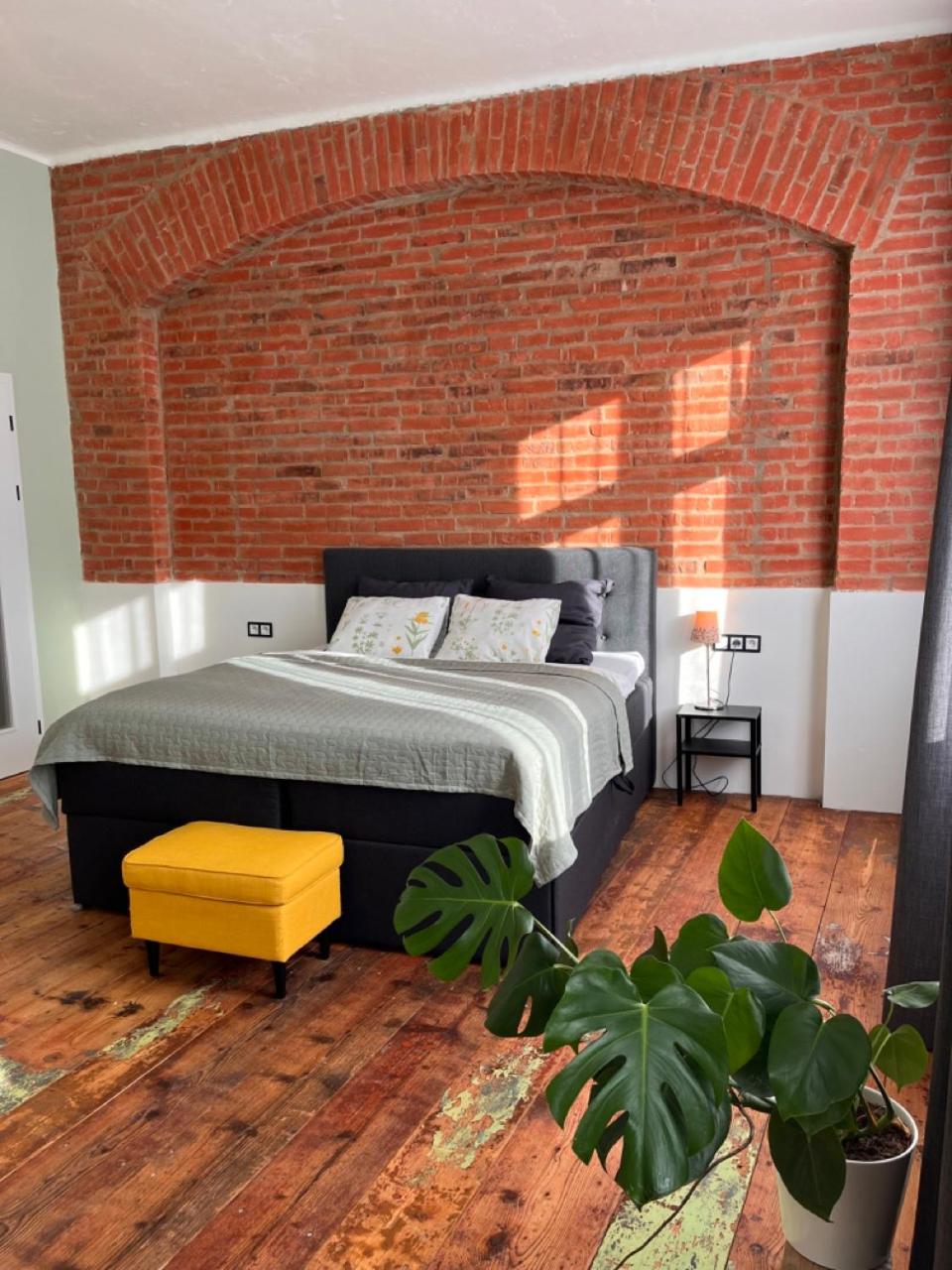 Deluxe Double Room with Extra Bed photo 1