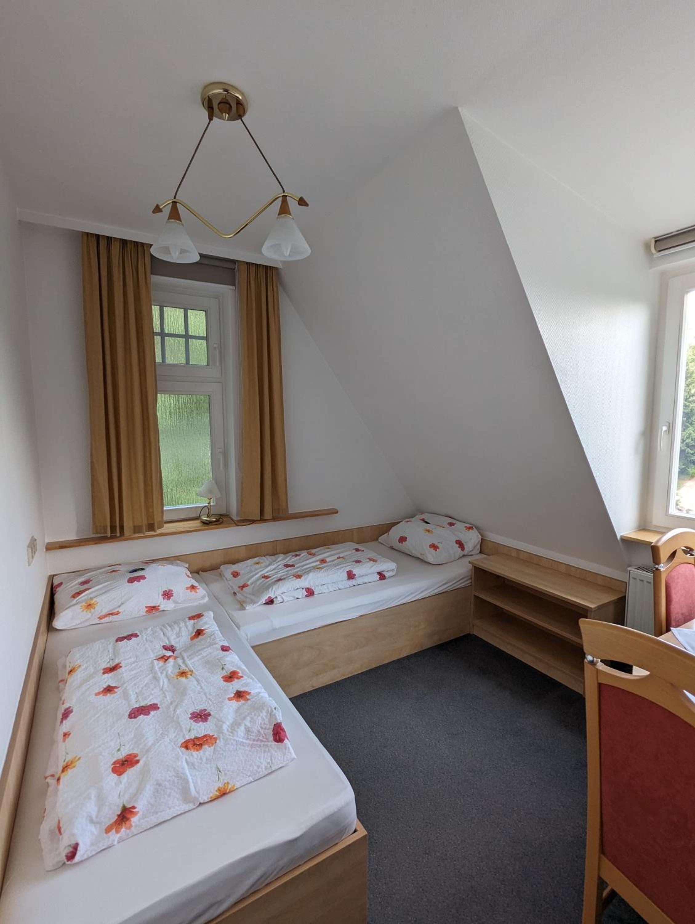 Small Double or Twin Room photo 1