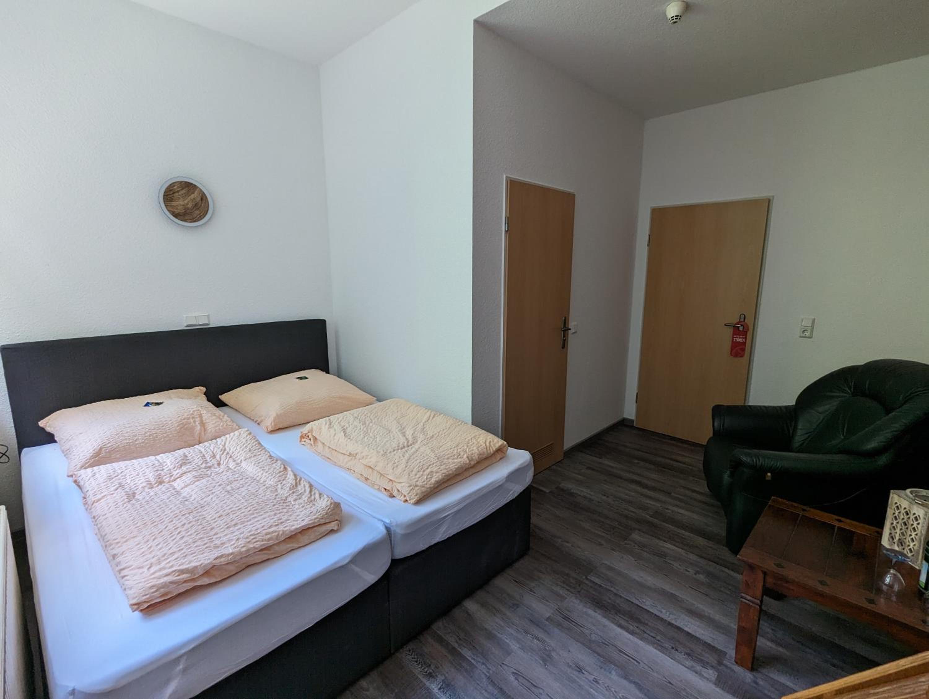 Double Room photo 3