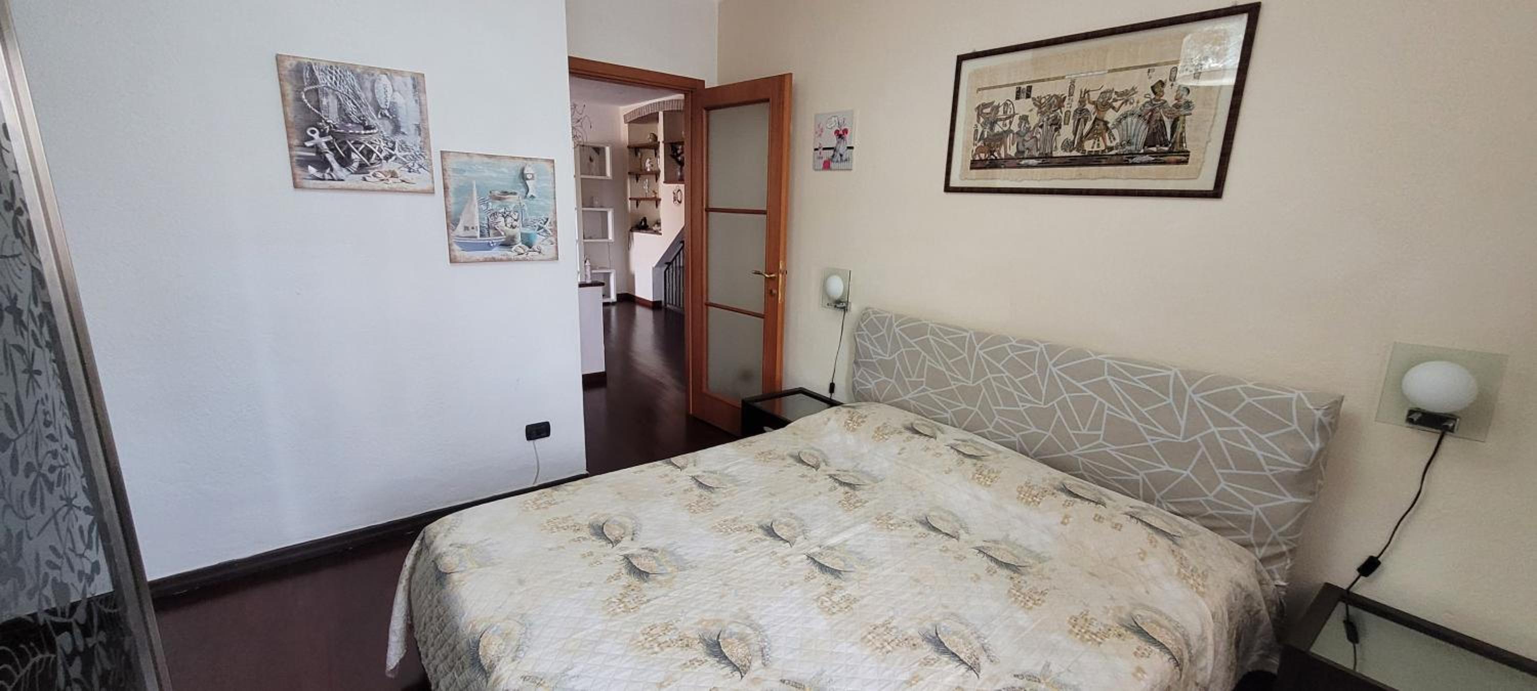 Two-Bedroom House photo 2