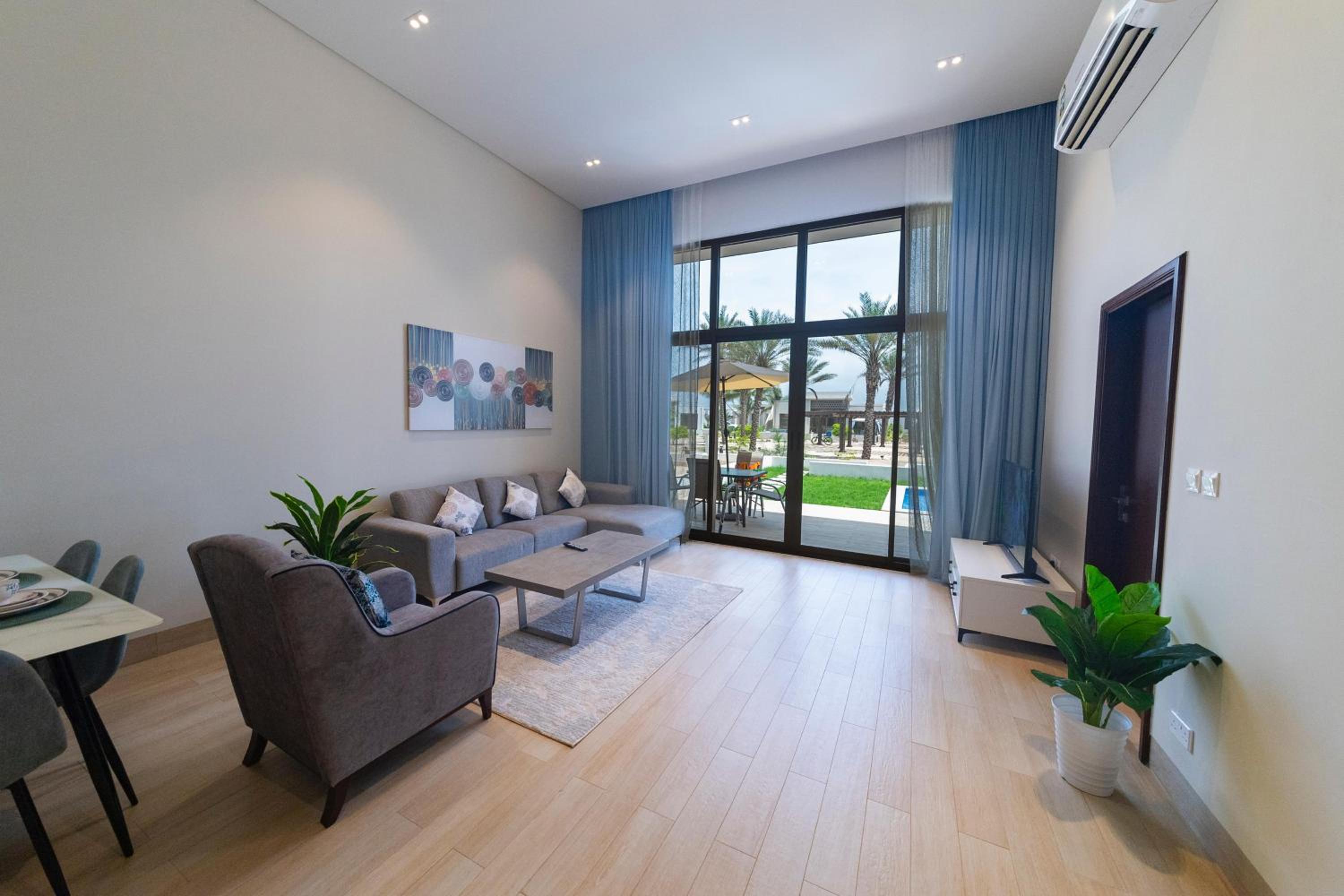 One-Bedroom House photo 2
