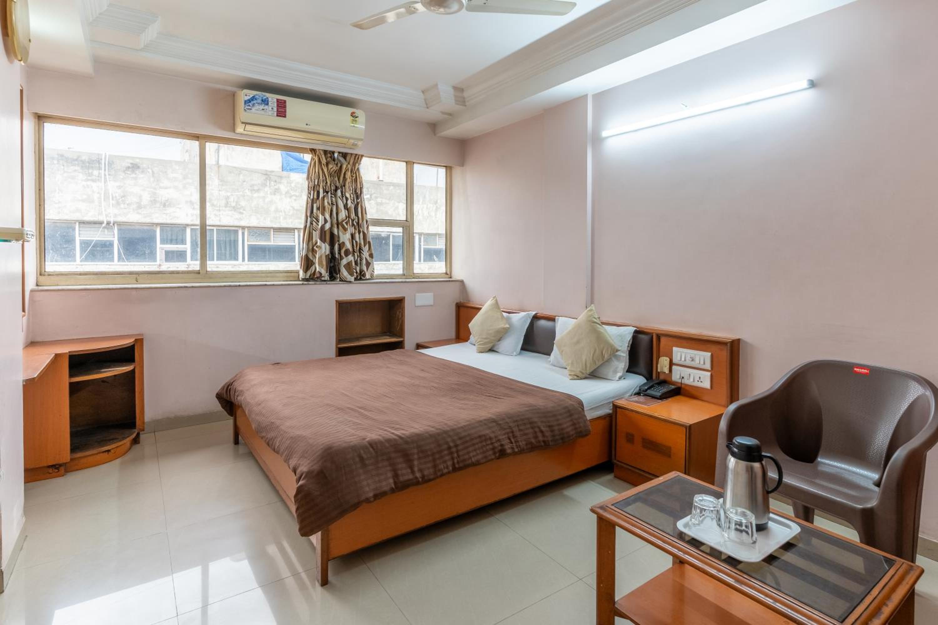Standard Double Room - Photo 1