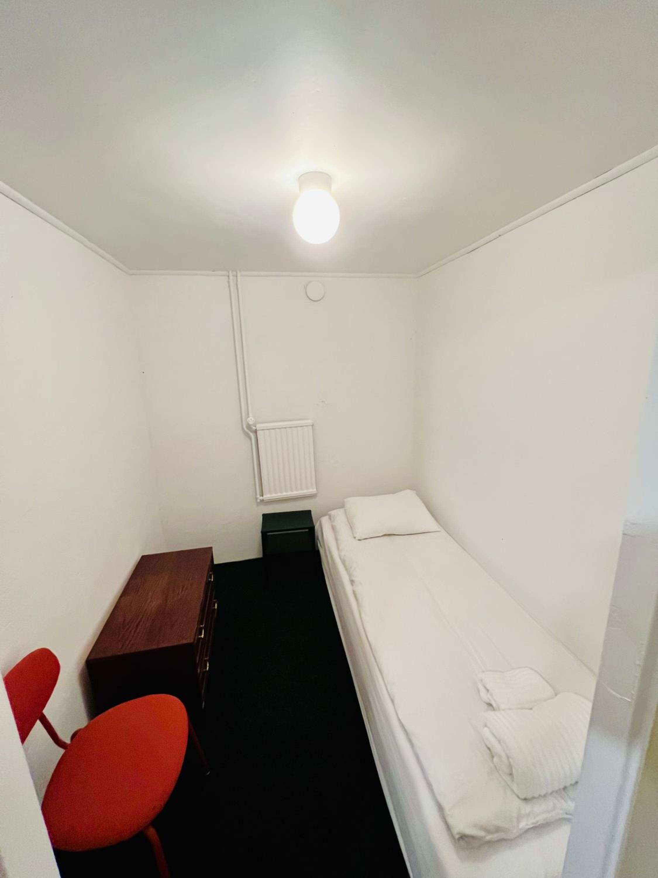 Budget Single Room