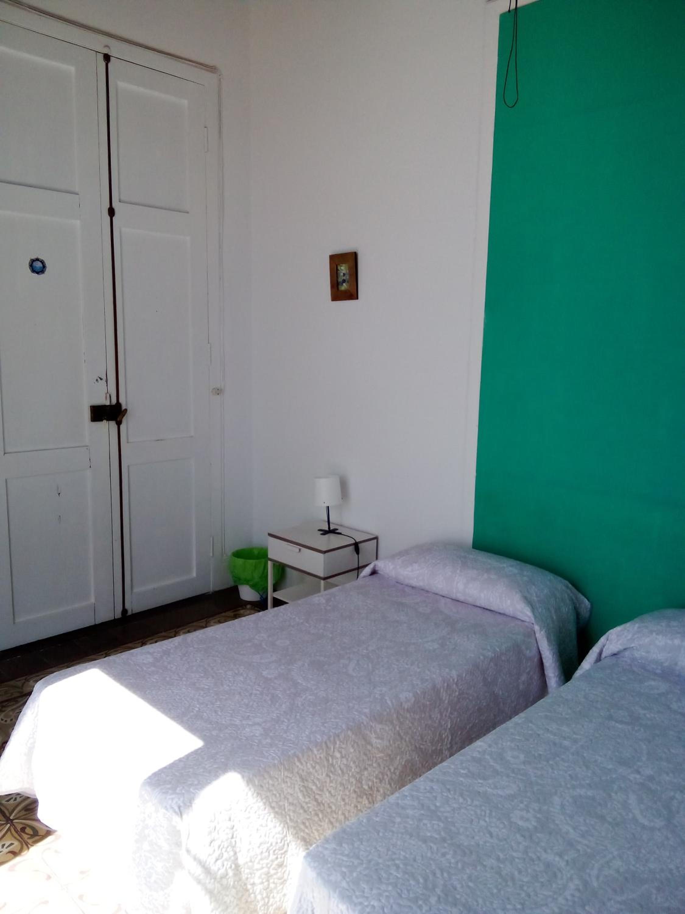 Deluxe Room - Photo 10