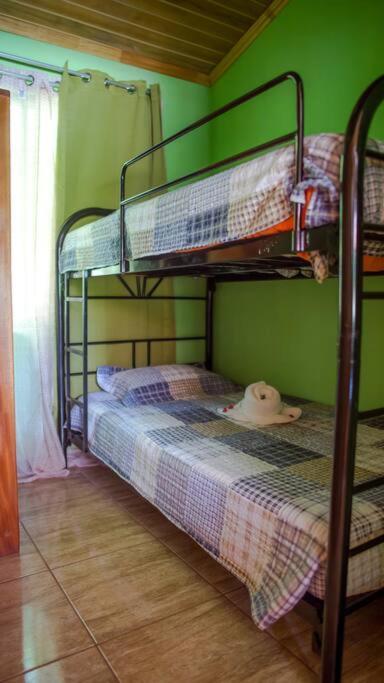 Three-Bedroom Cottage photo 1
