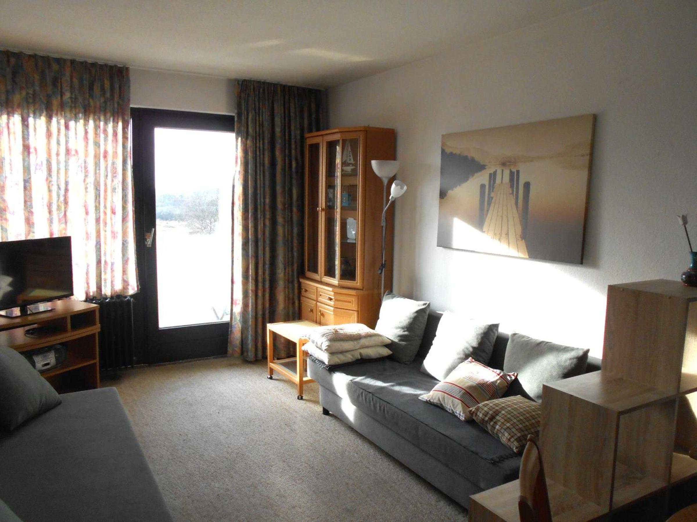 Apartment photo 2