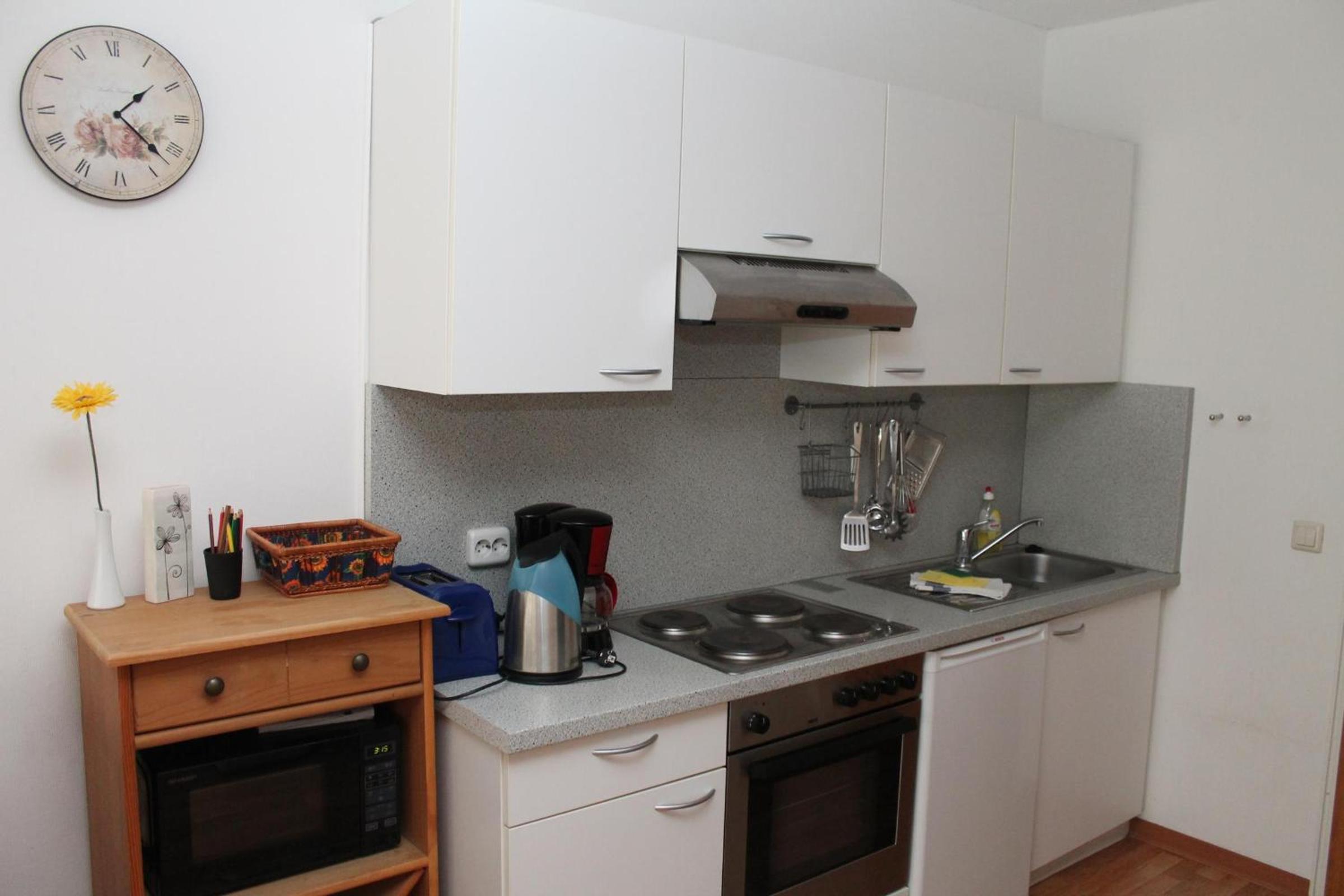 Apartment photo 2