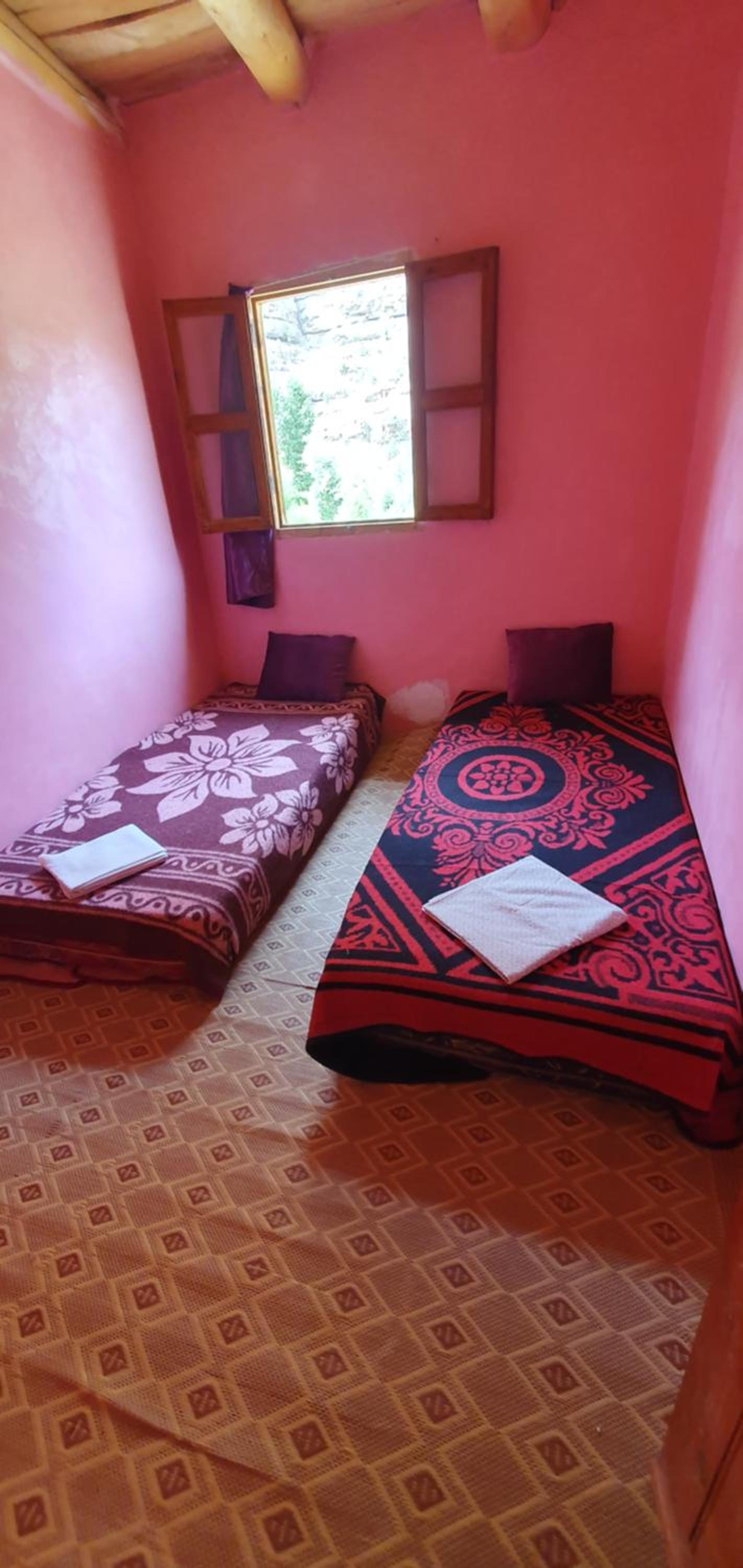 Double Room - Photo 8