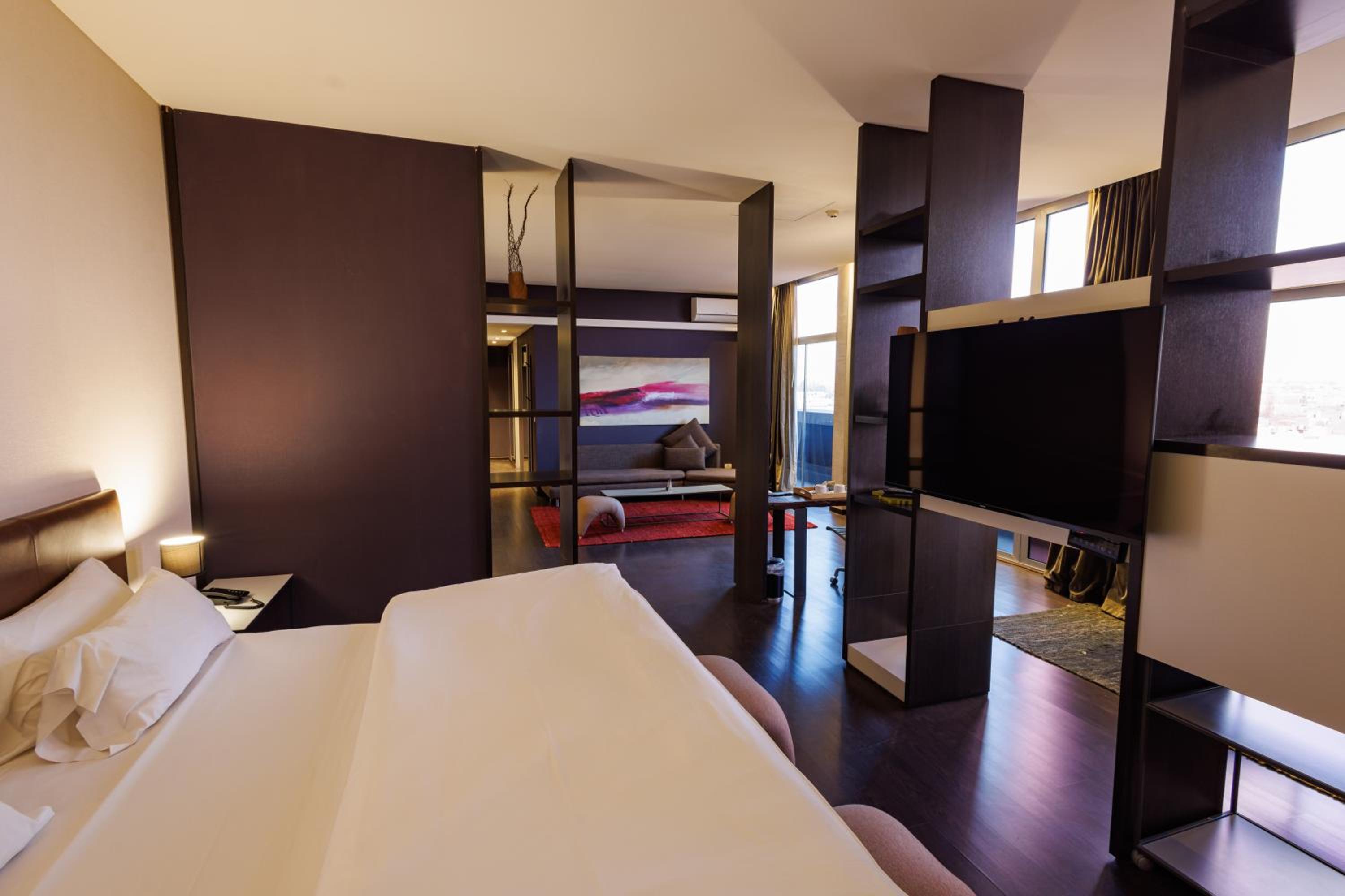 VIP Suite thumbnail 5