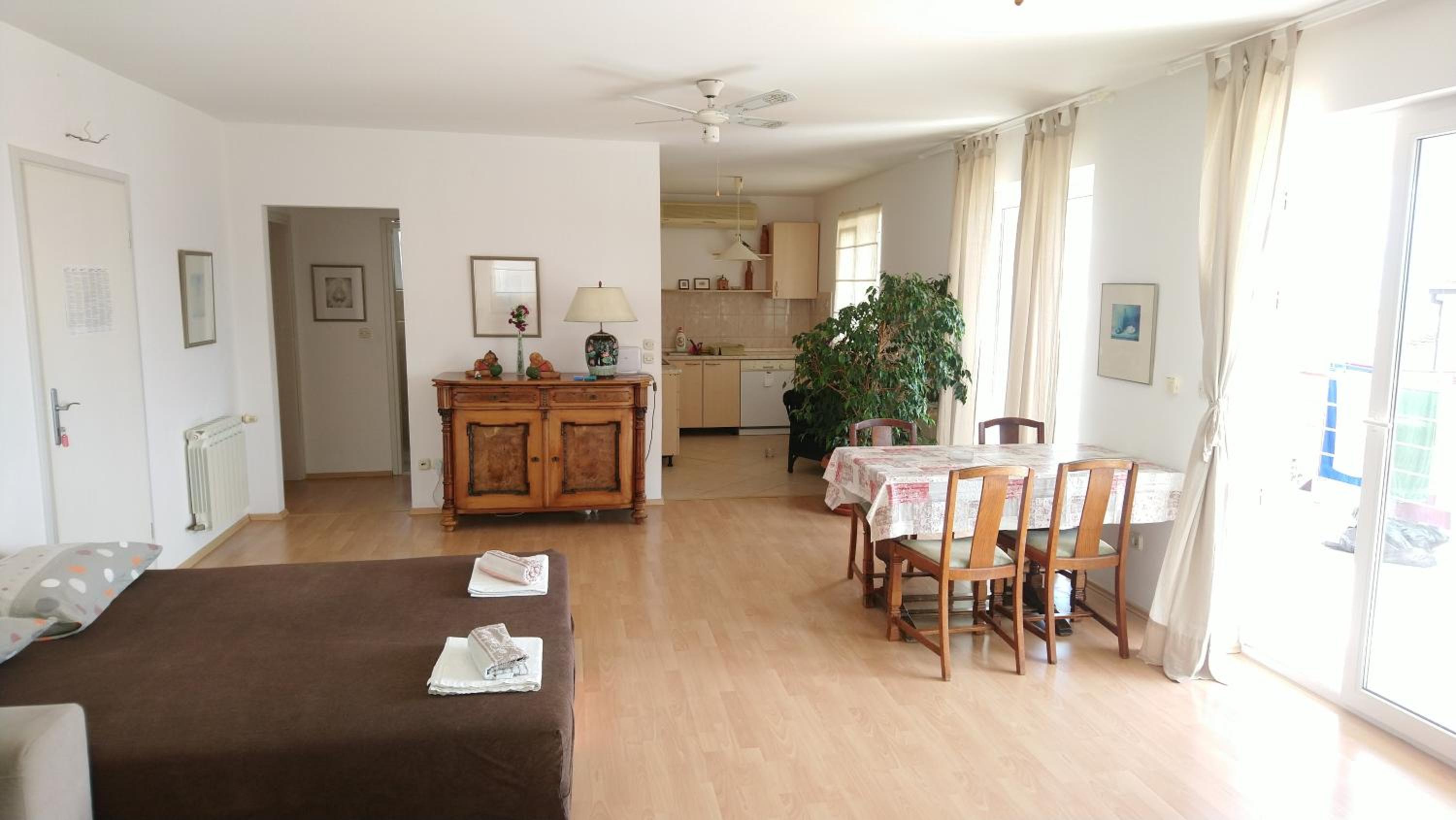 Superior Apartment photo 2