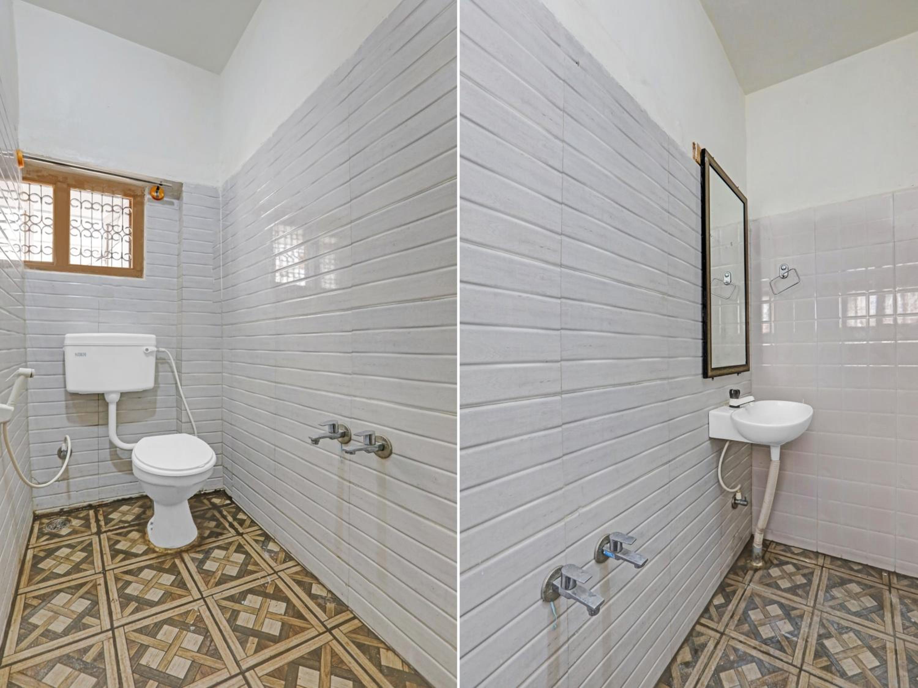Classic Triple Room photo 2