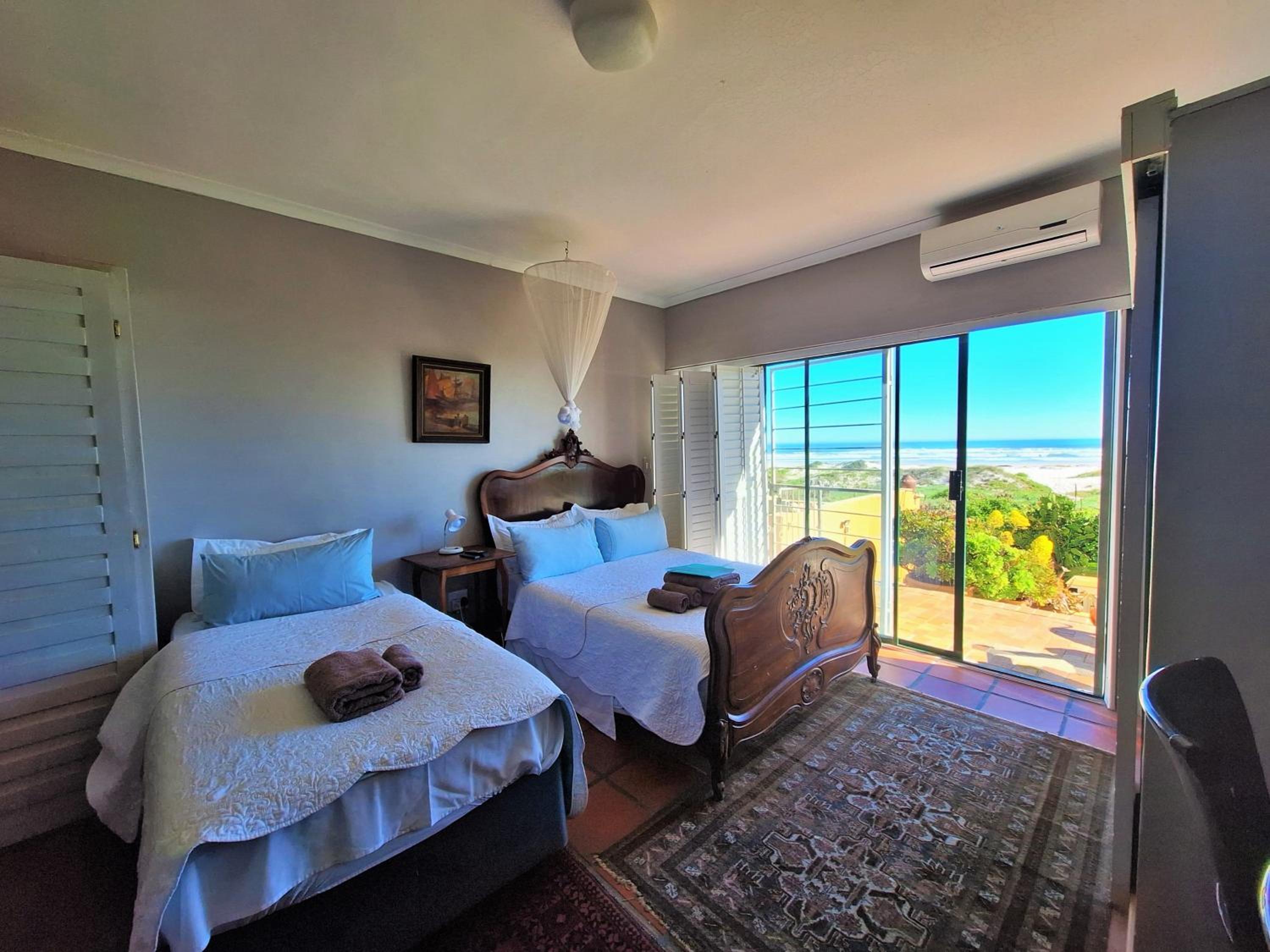 Deluxe Triple Room with Sea View