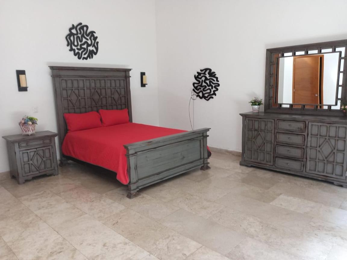 Three-Bedroom Villa photo 1
