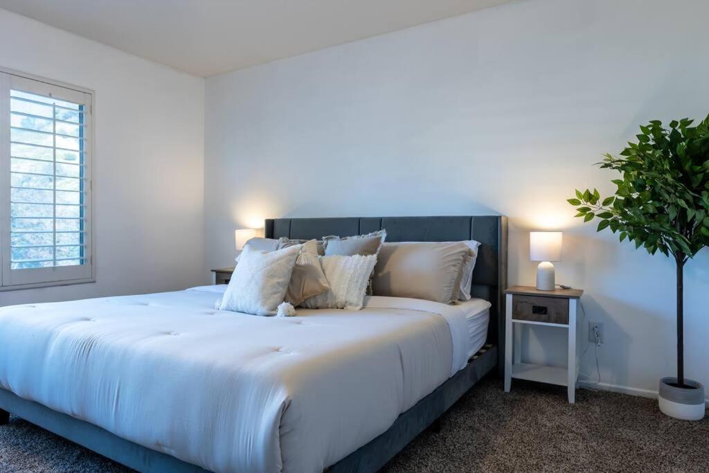 Four-Bedroom House photo 1