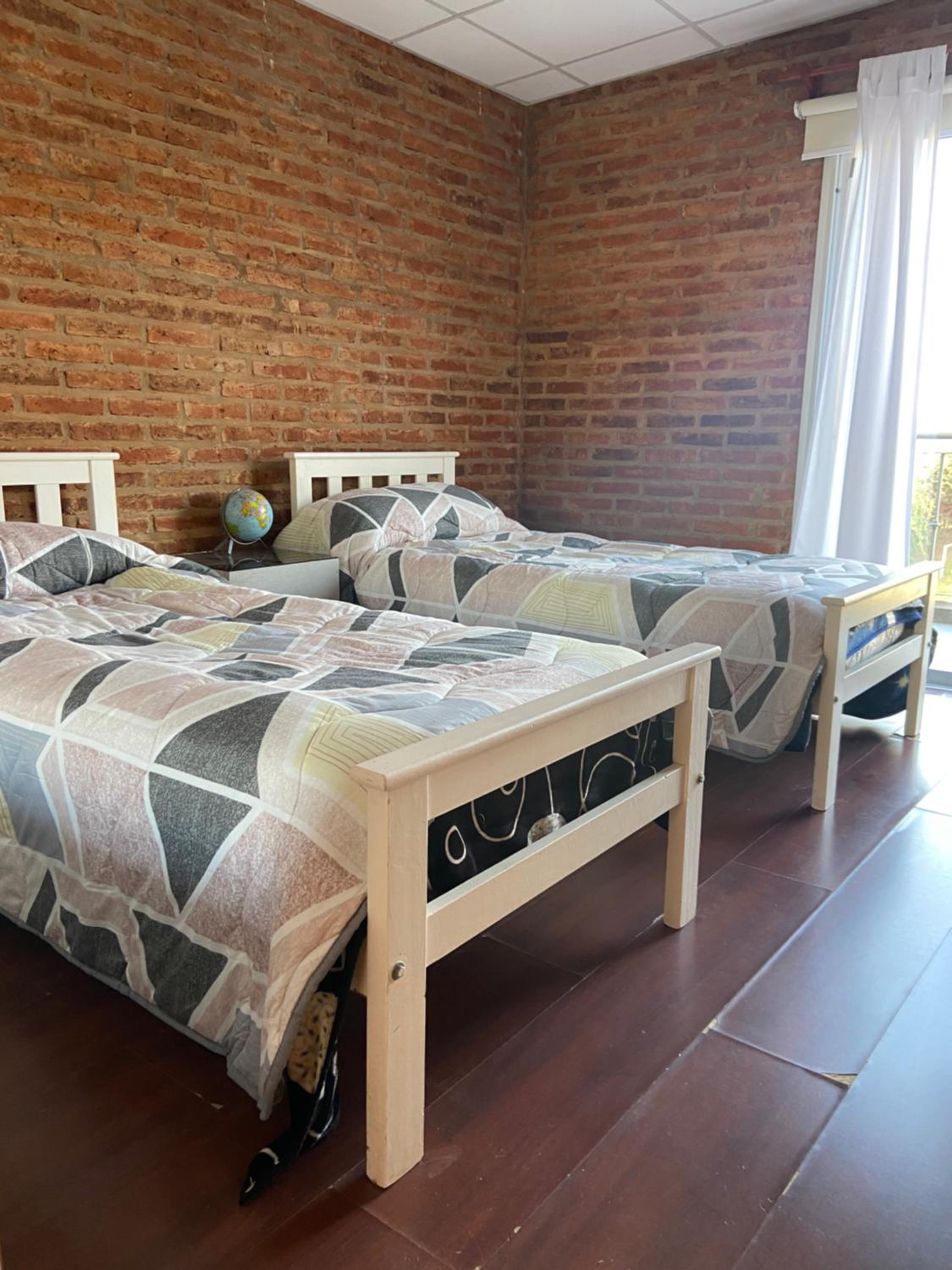 Three-Bedroom House photo 3