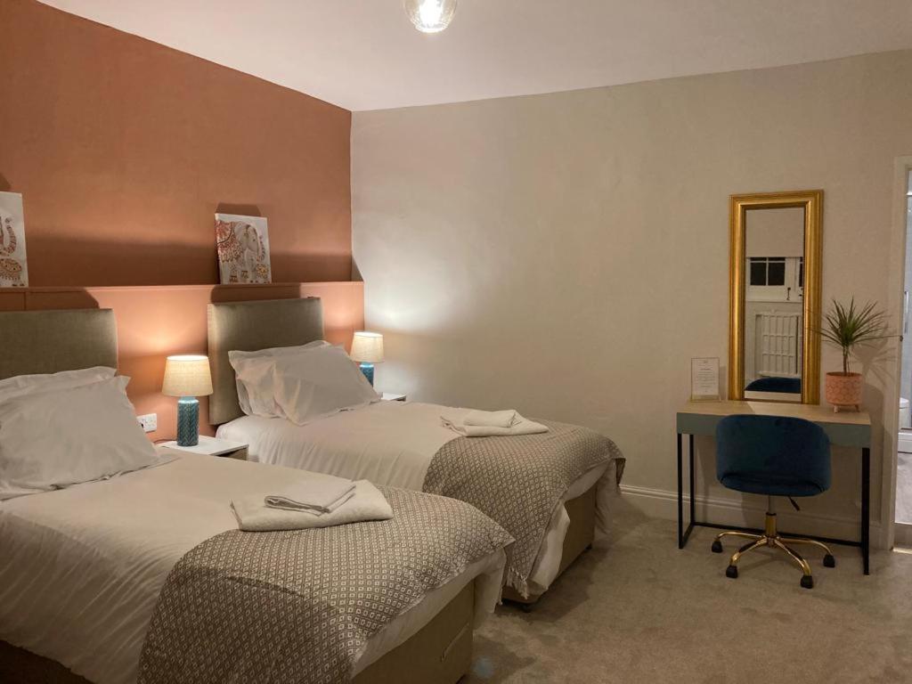 Superior Twin Room