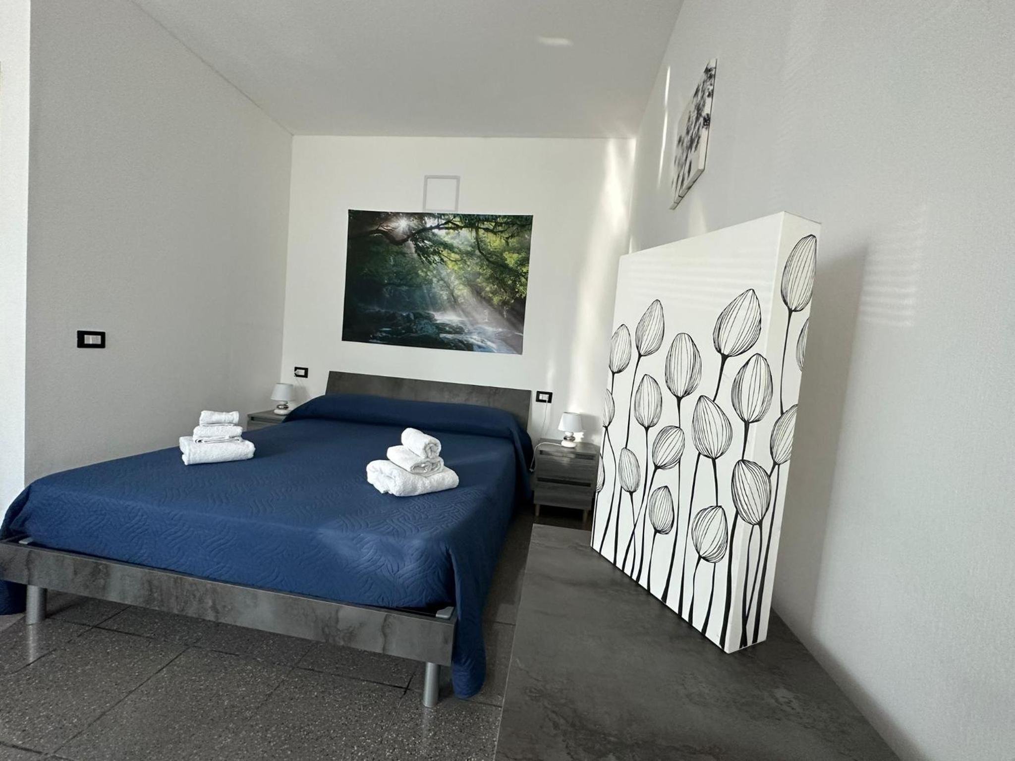 Double Room With Shared Bathroom photo 1