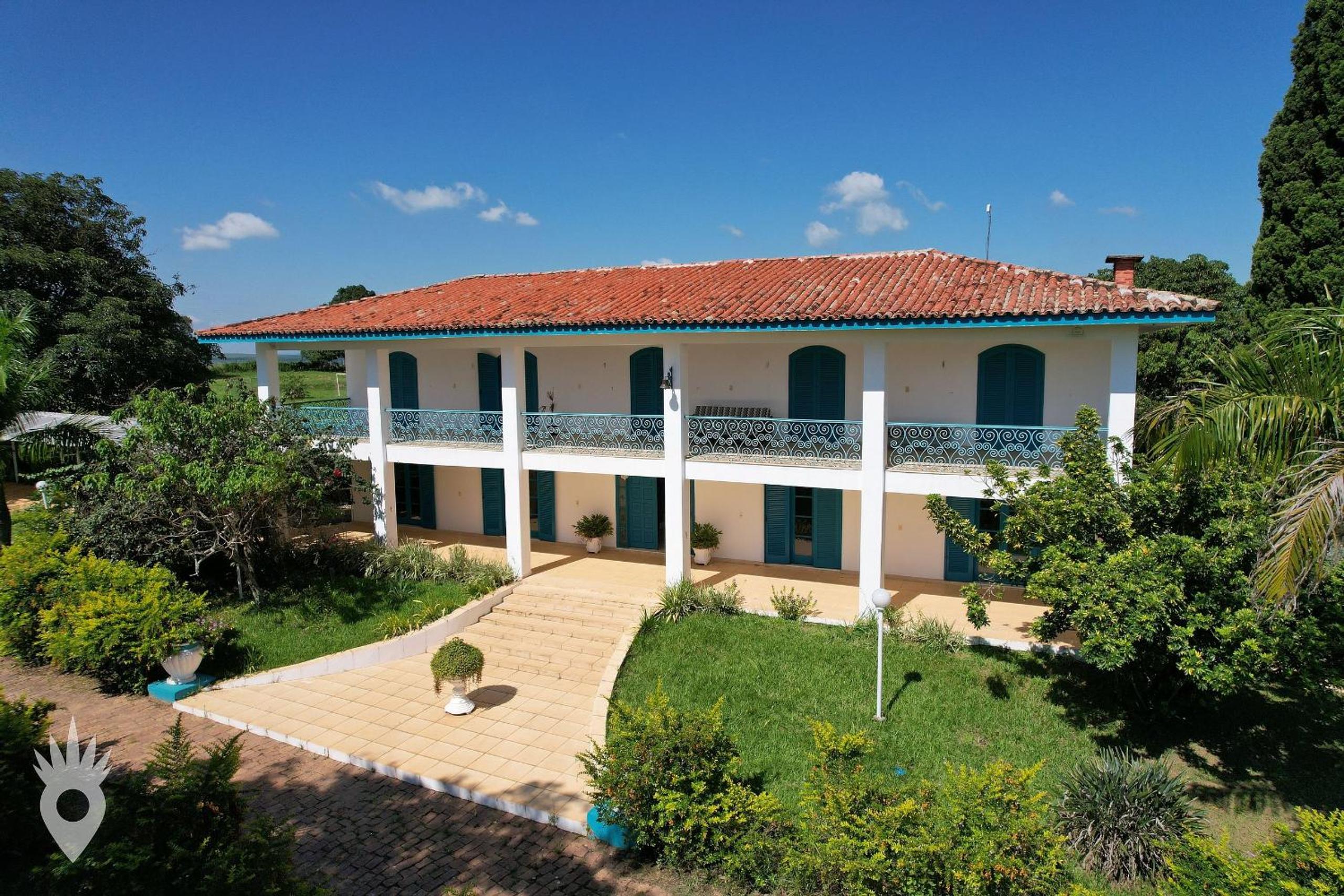 Villa photo 2