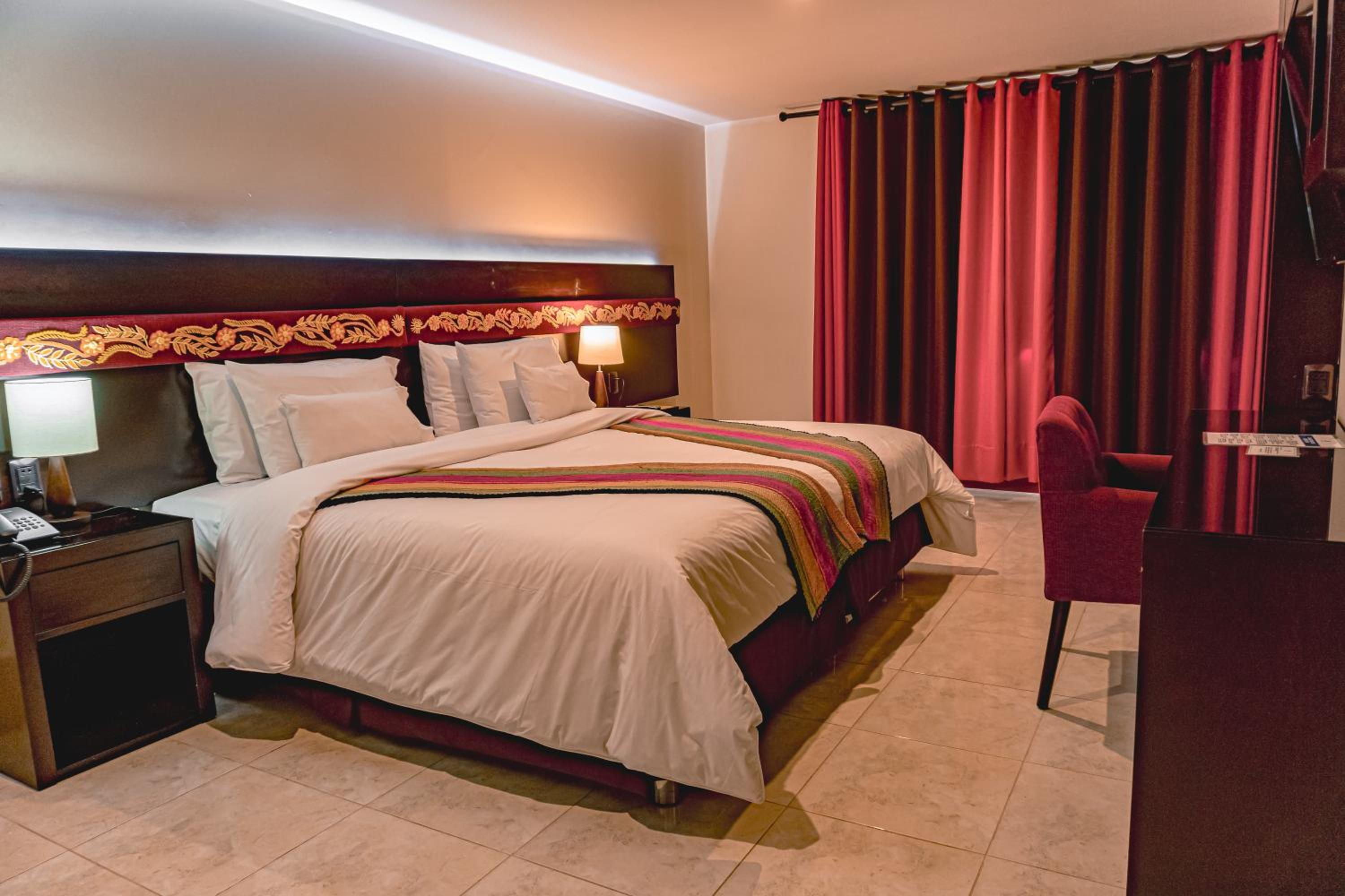 Deluxe Double Room with Balcony photo 1