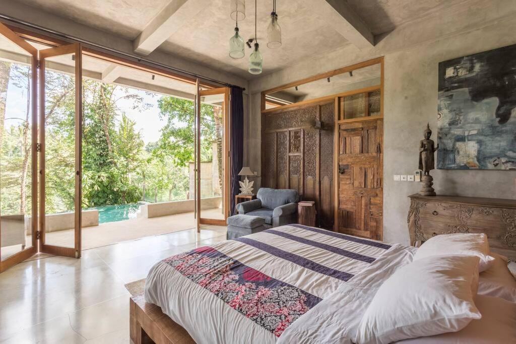 Villa with Private Pool - Photo 34