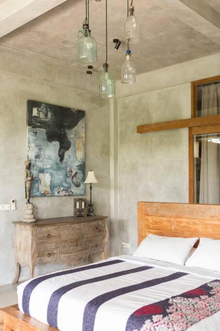 Villa with Private Pool - Photo 12