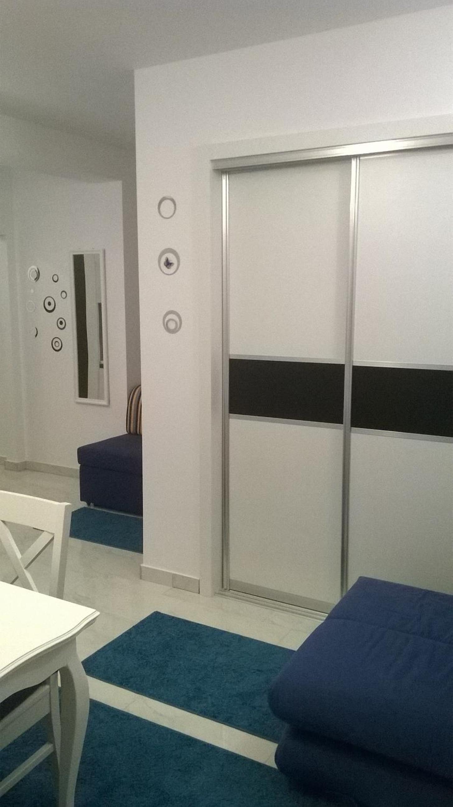 Two-Bedroom Apartment with Terrace and Sea View photo 2