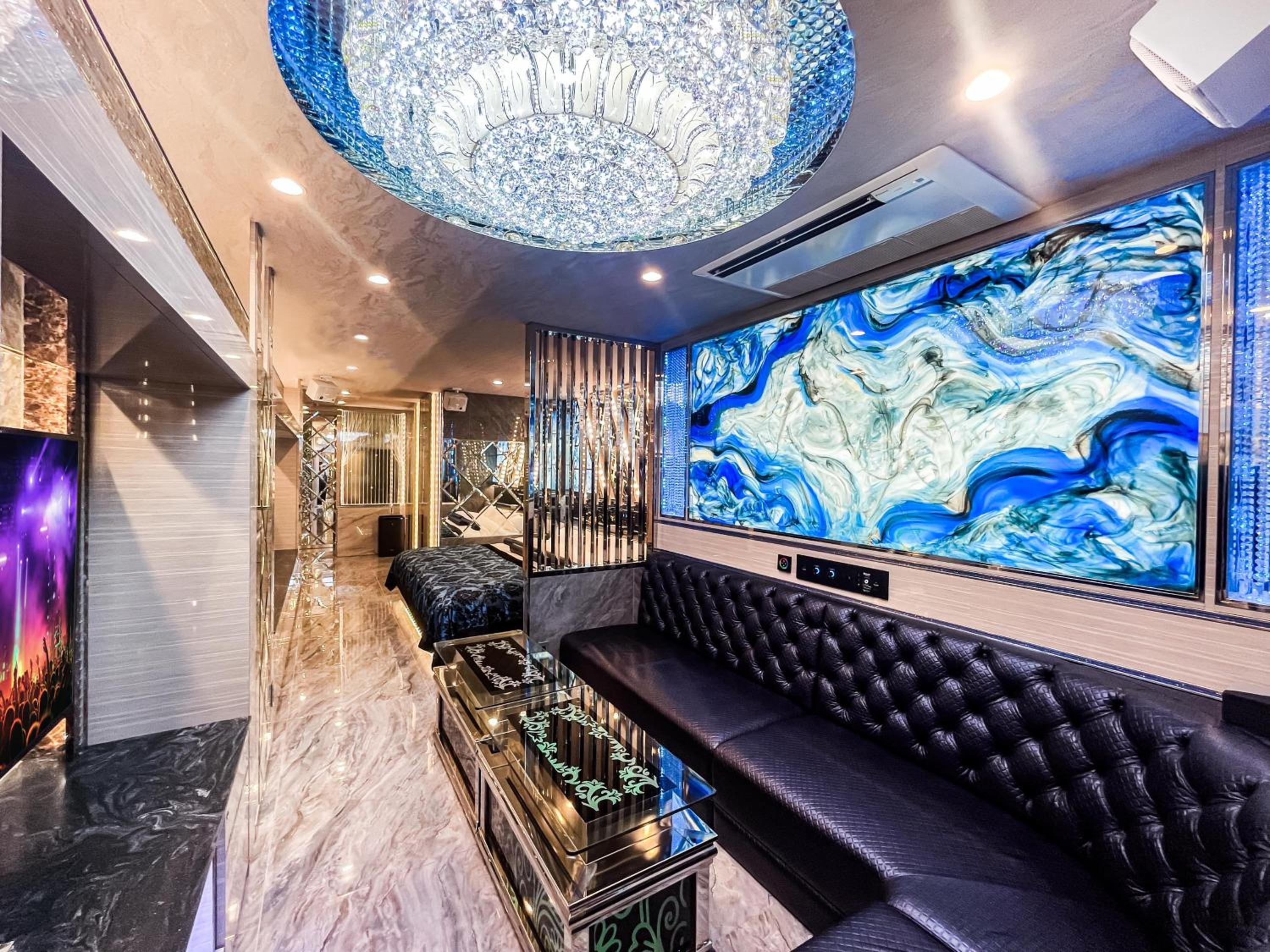 Executive Suite photo 2