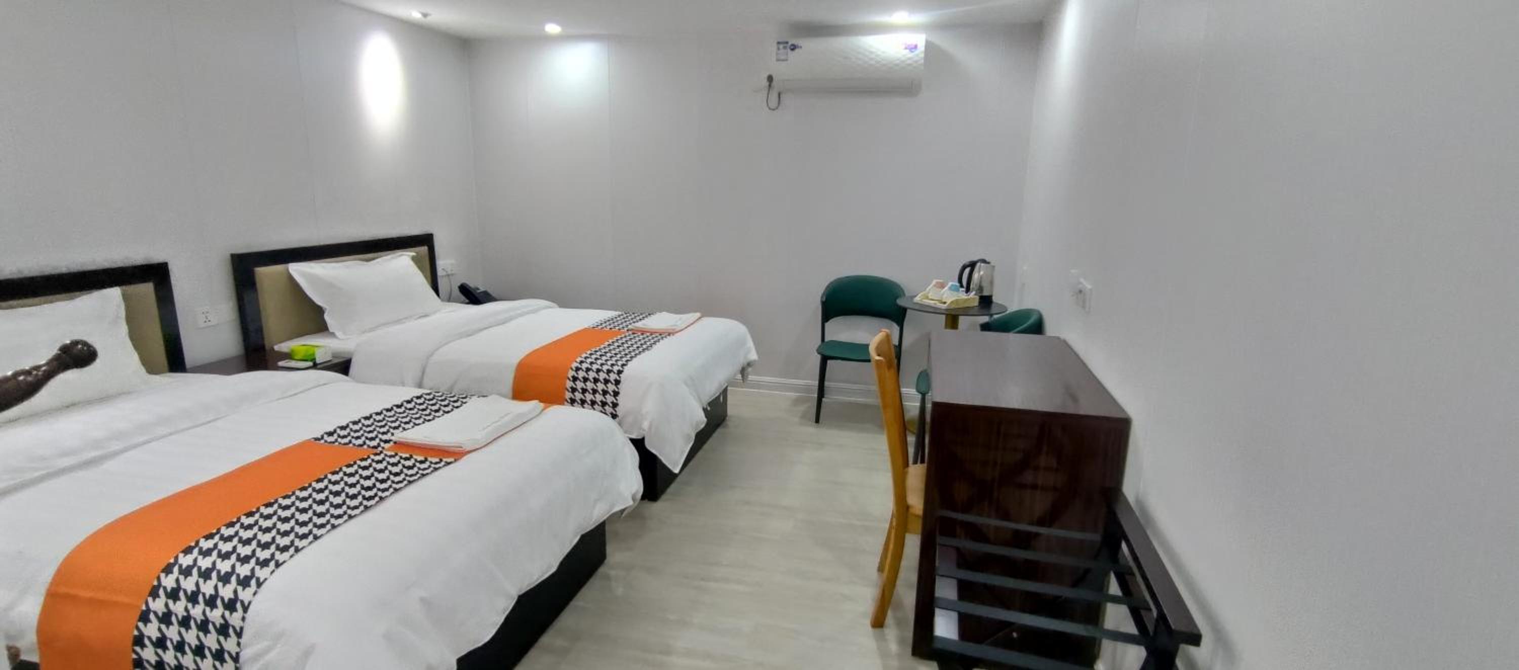 Superior Twin Room - Photo 7