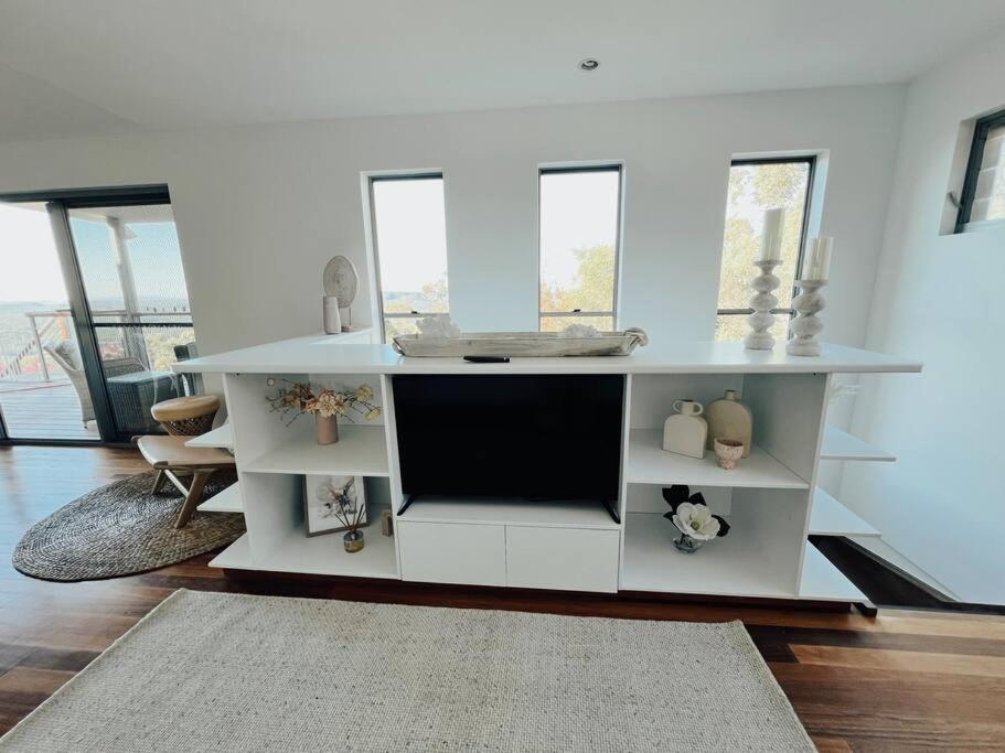 Villa photo 1