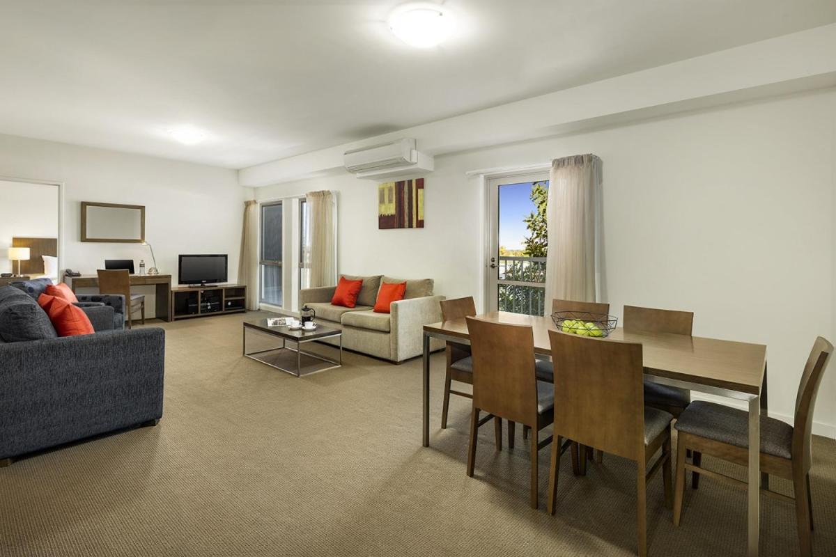 Two-Bedroom Apartment photo 3